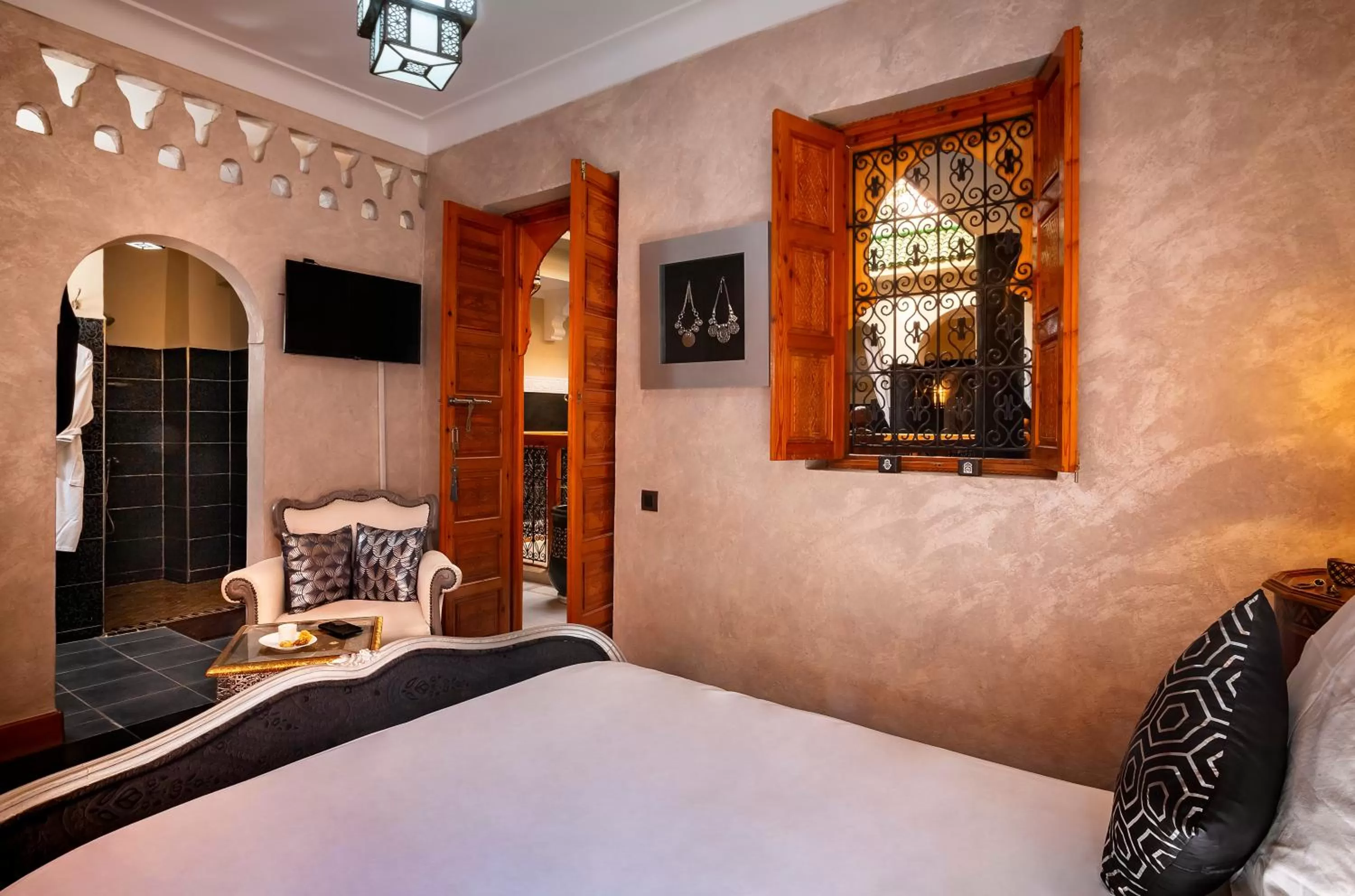 Photo of the whole room, Bed in Riad Rodaina & SPA