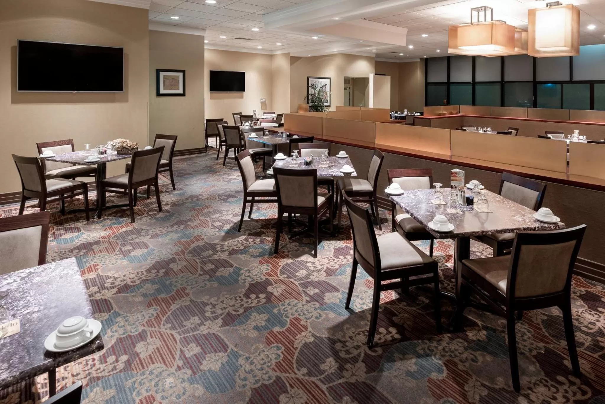 Restaurant/places to eat in Holiday Inn Los Angeles Gateway-Torrance by IHG