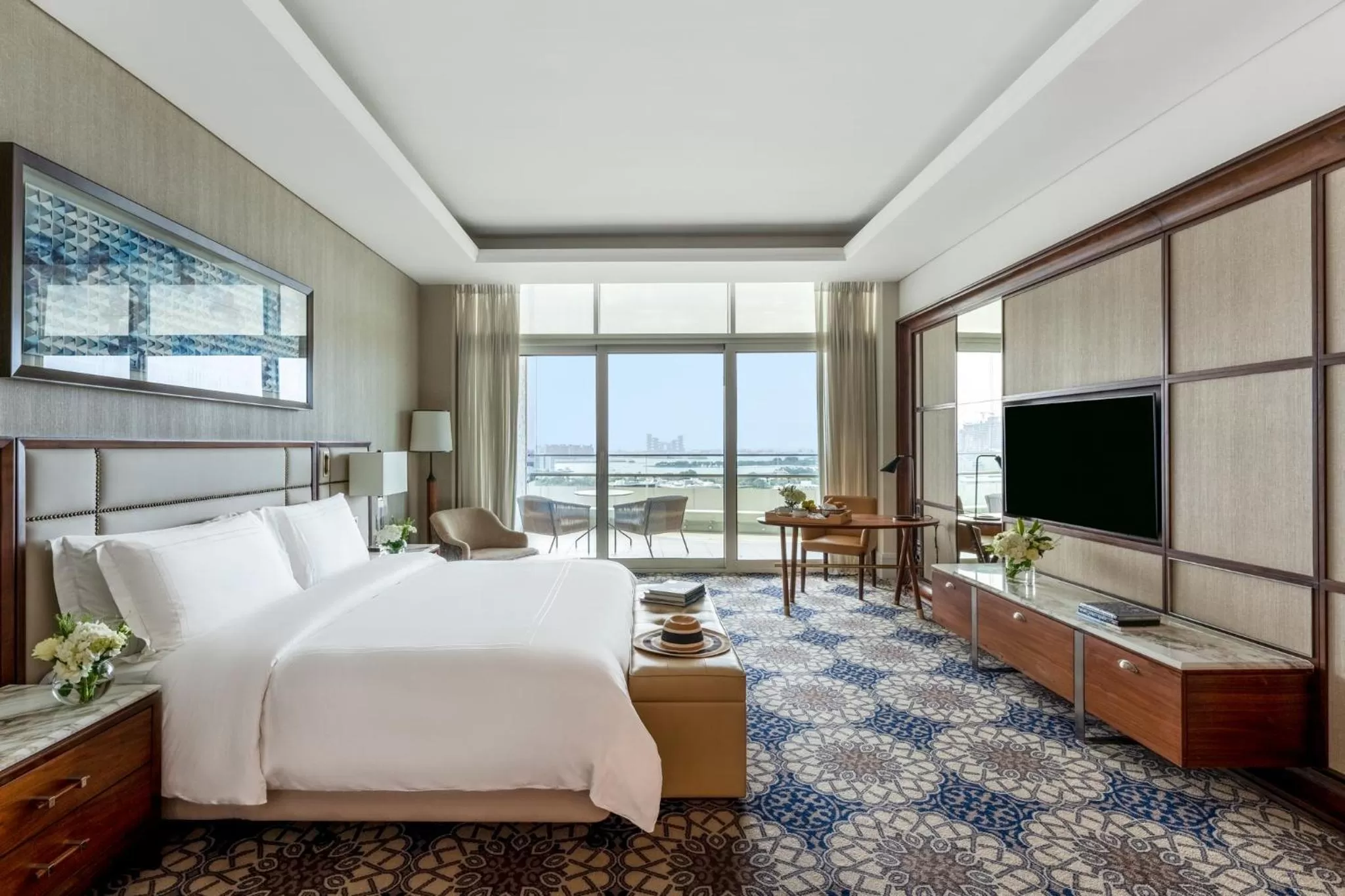 Photo of the whole room, Bed in Grand Plaza Mövenpick Media City