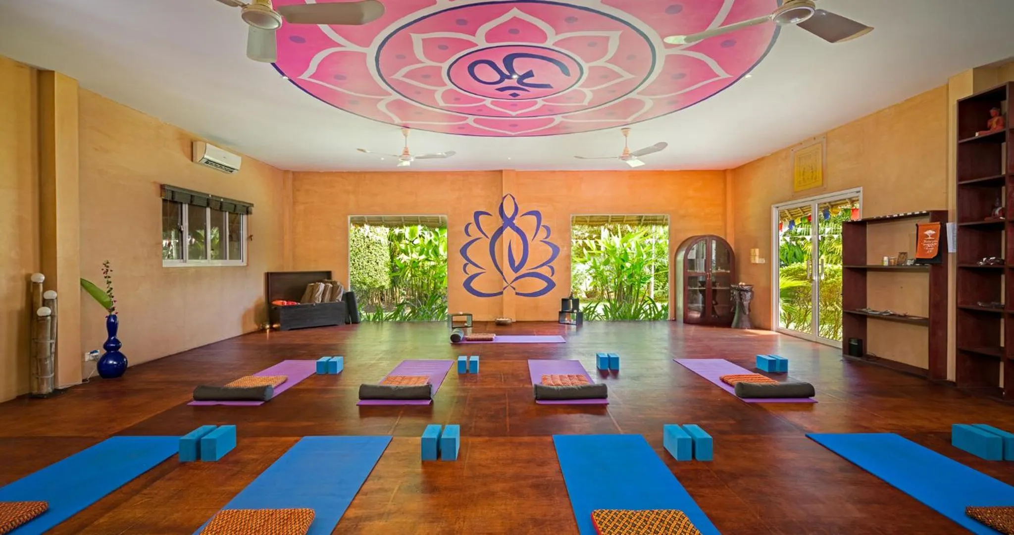 Spa and wellness centre/facilities in Navutu Dreams Resort & Wellness Retreat