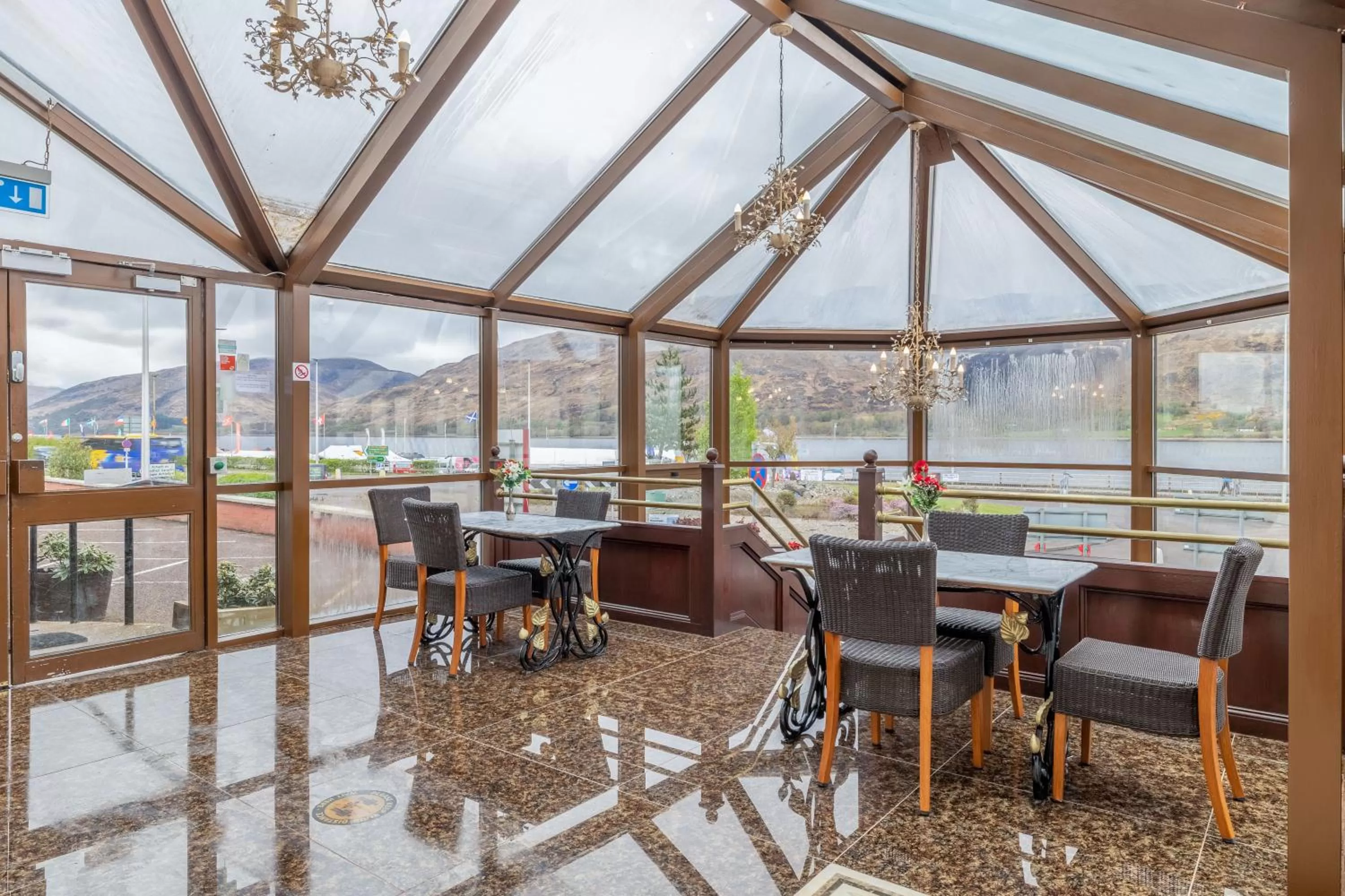 Lobby or reception in Muthu Fort William Hotel