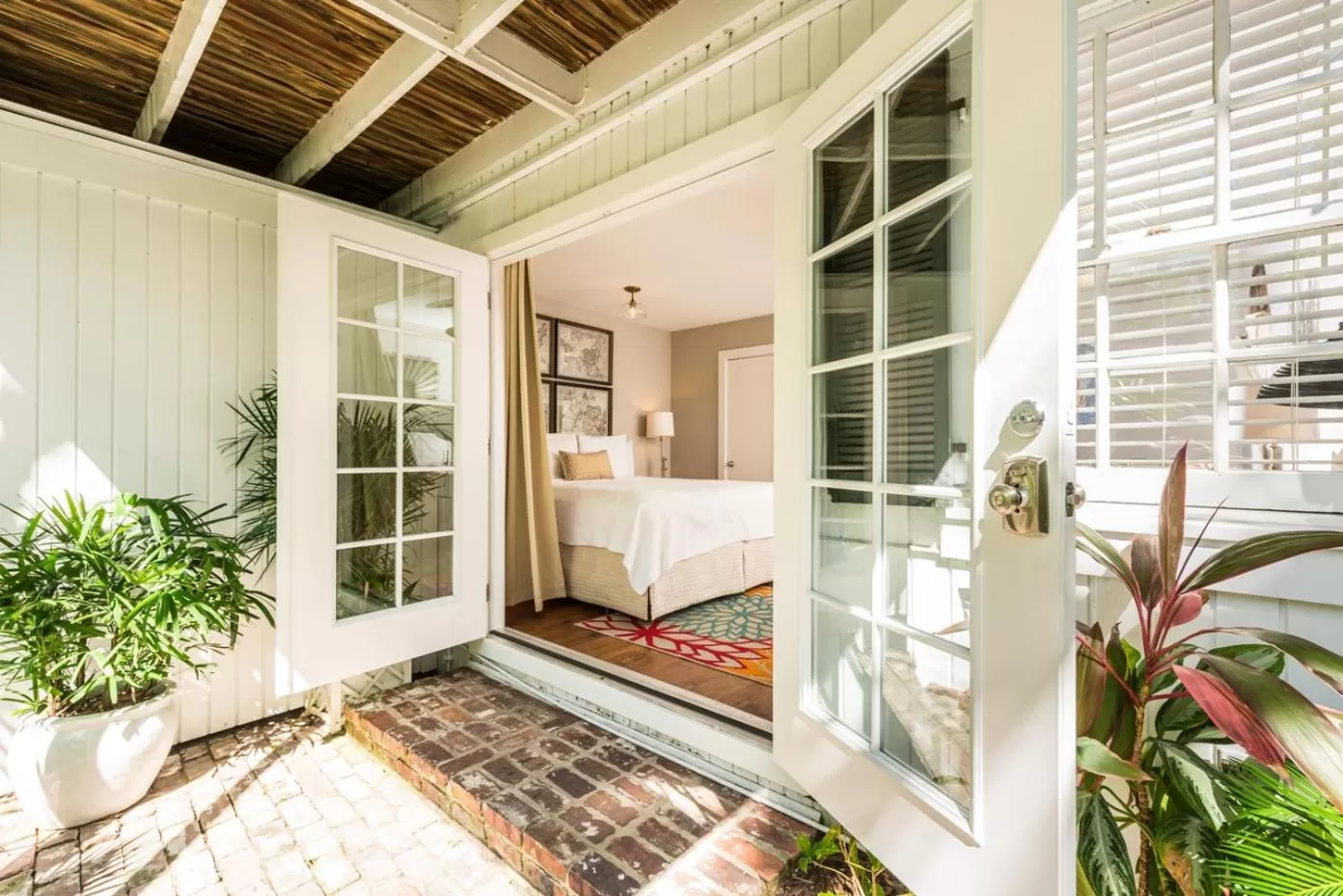 Balcony/Terrace, Bed in Old Town Manor