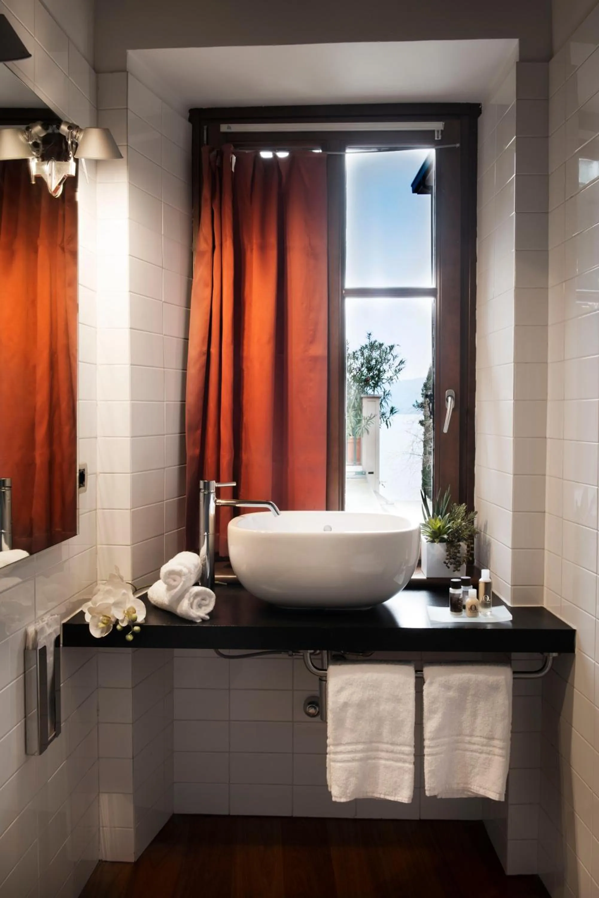 Bathroom in Hotel Del Porto