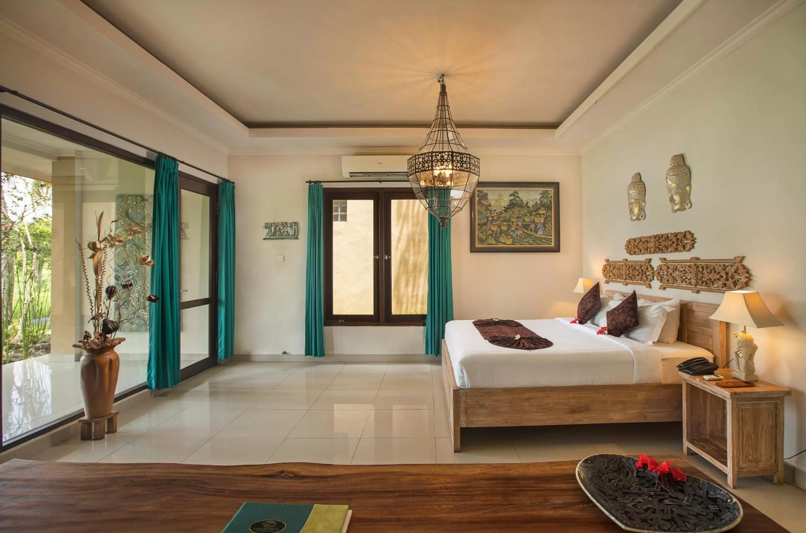 Bedroom, Bed in Green Field Hotel and Restaurant