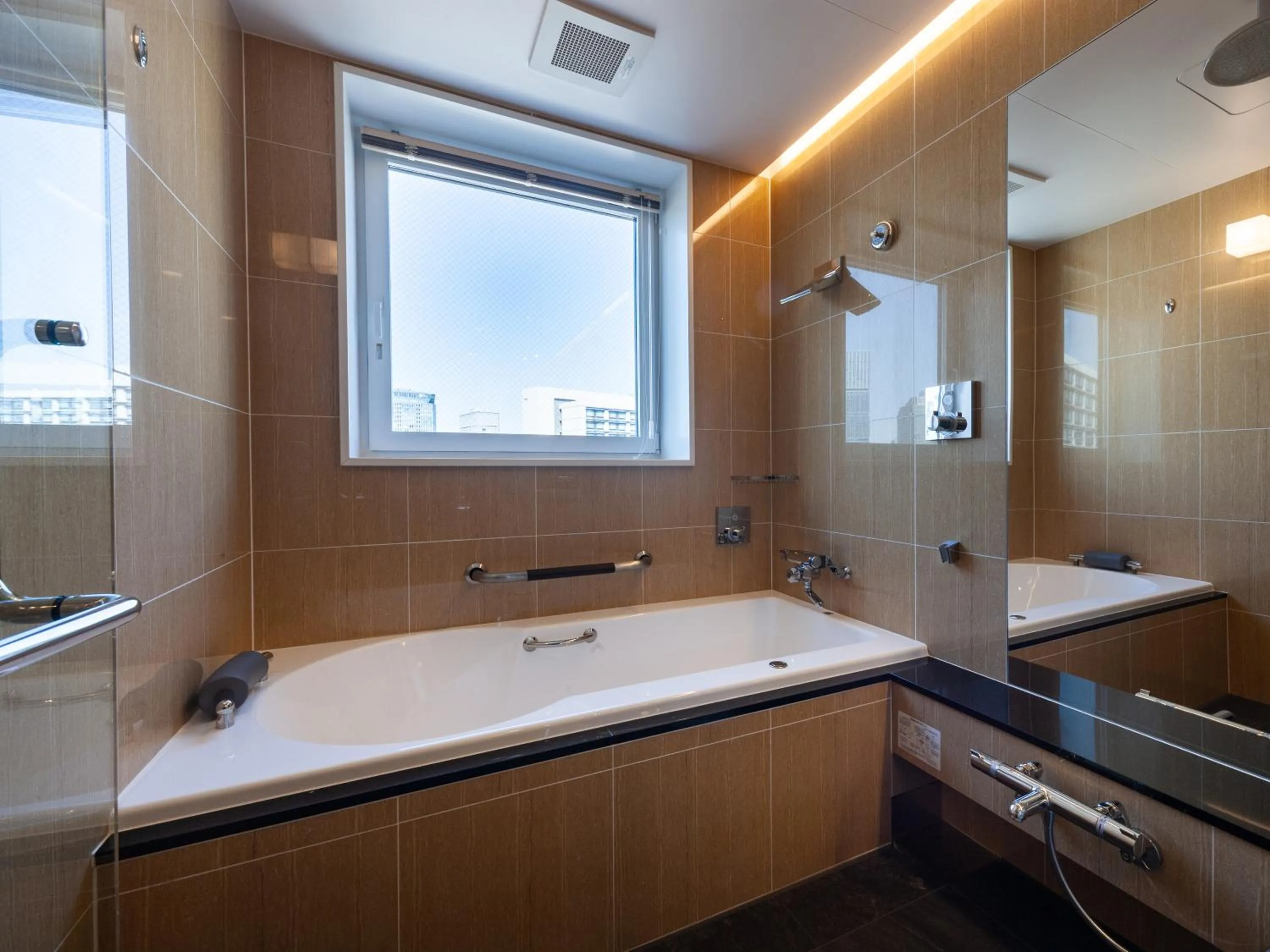 Bathroom in APA Hotel PRIDE Akasaka Kokkaigijidomae