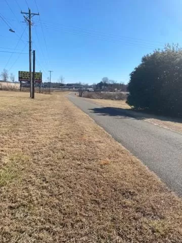 Neighbourhood in Andy Griffith Parkway Inn