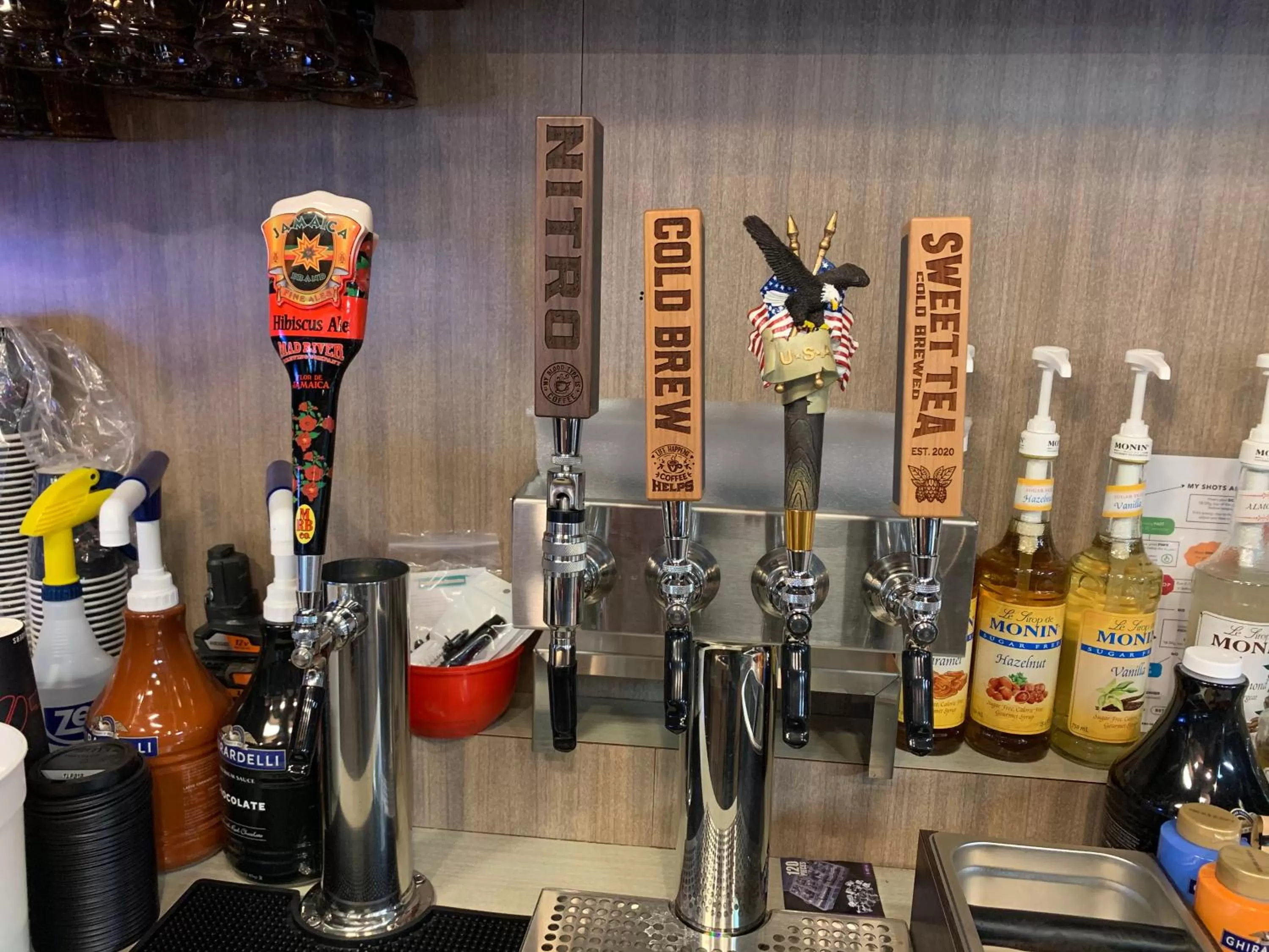 Drinks in Glacier Haven Inn