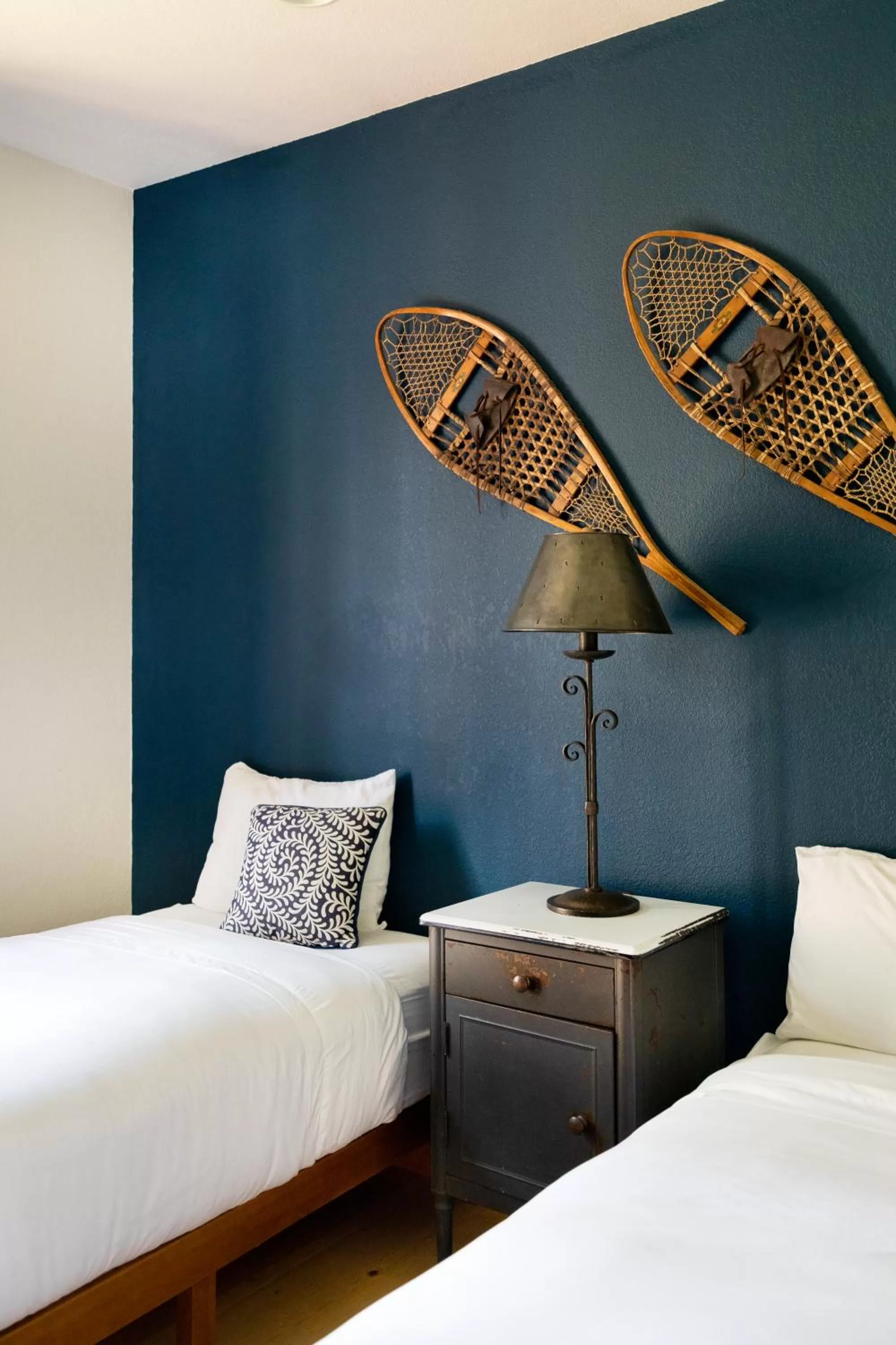 Bed in Black Bear Lodge