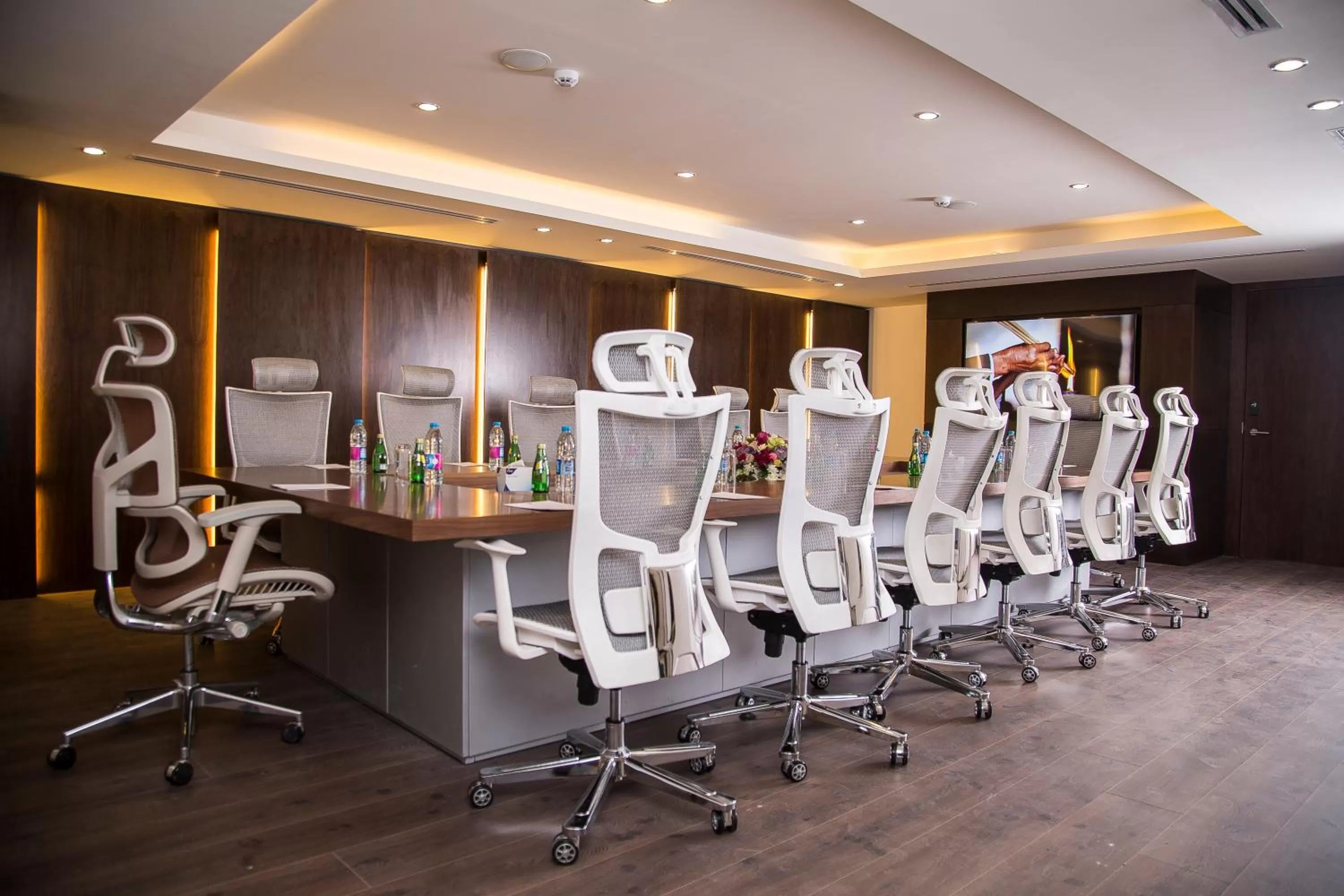 Meeting/conference room in Sulaf Luxury Hotel