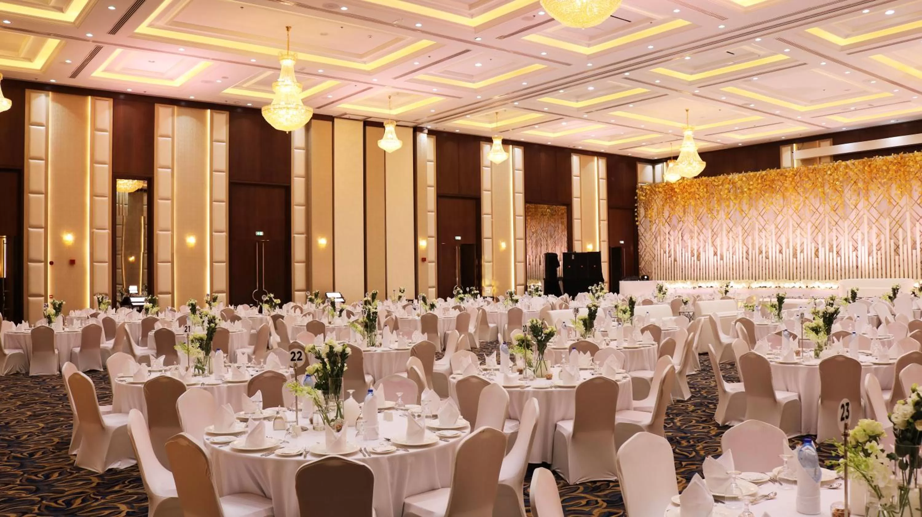 Banquet/Function facilities in Al Bahar Hotel & Resort