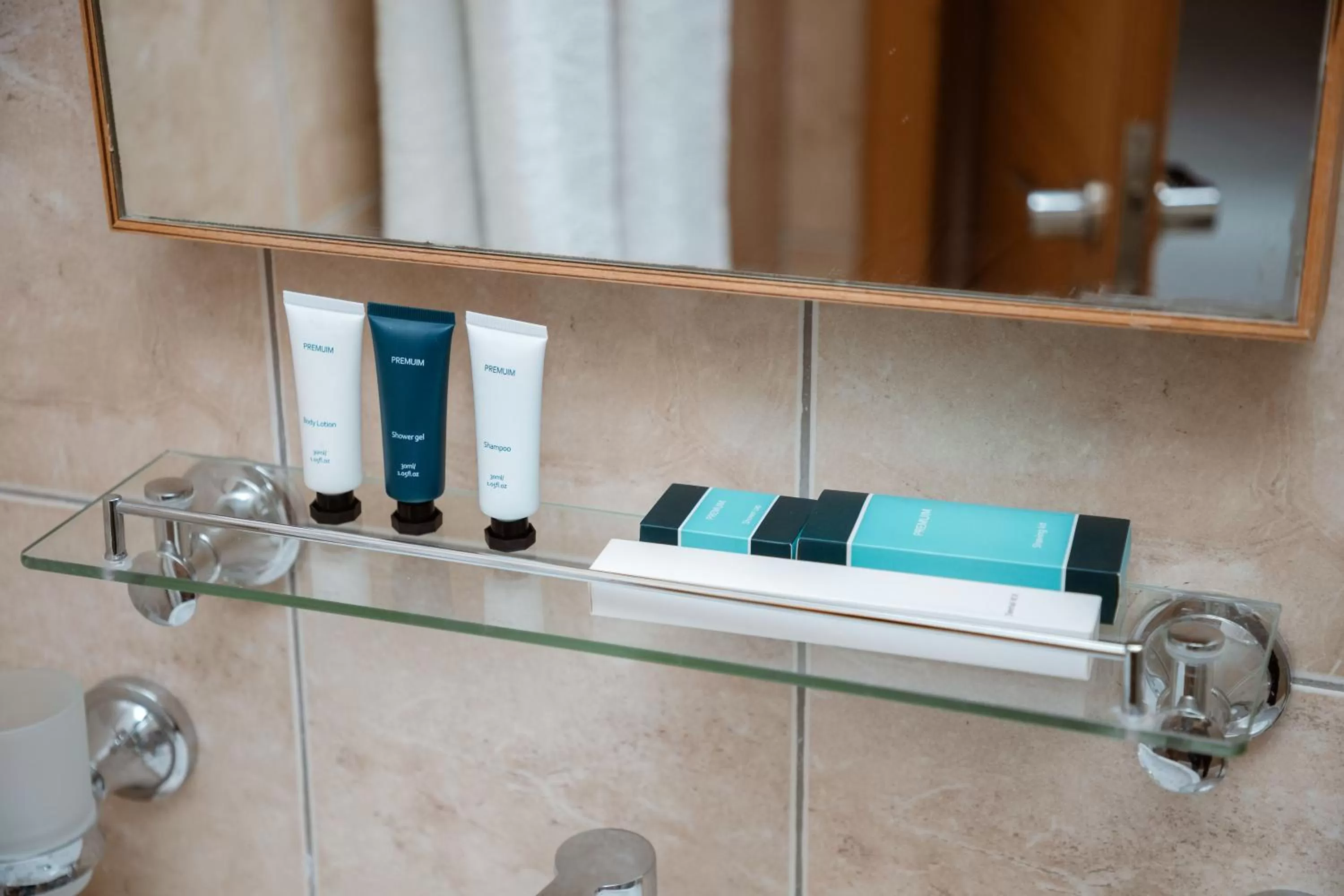 Bathroom in Ndaru Luxury Suites