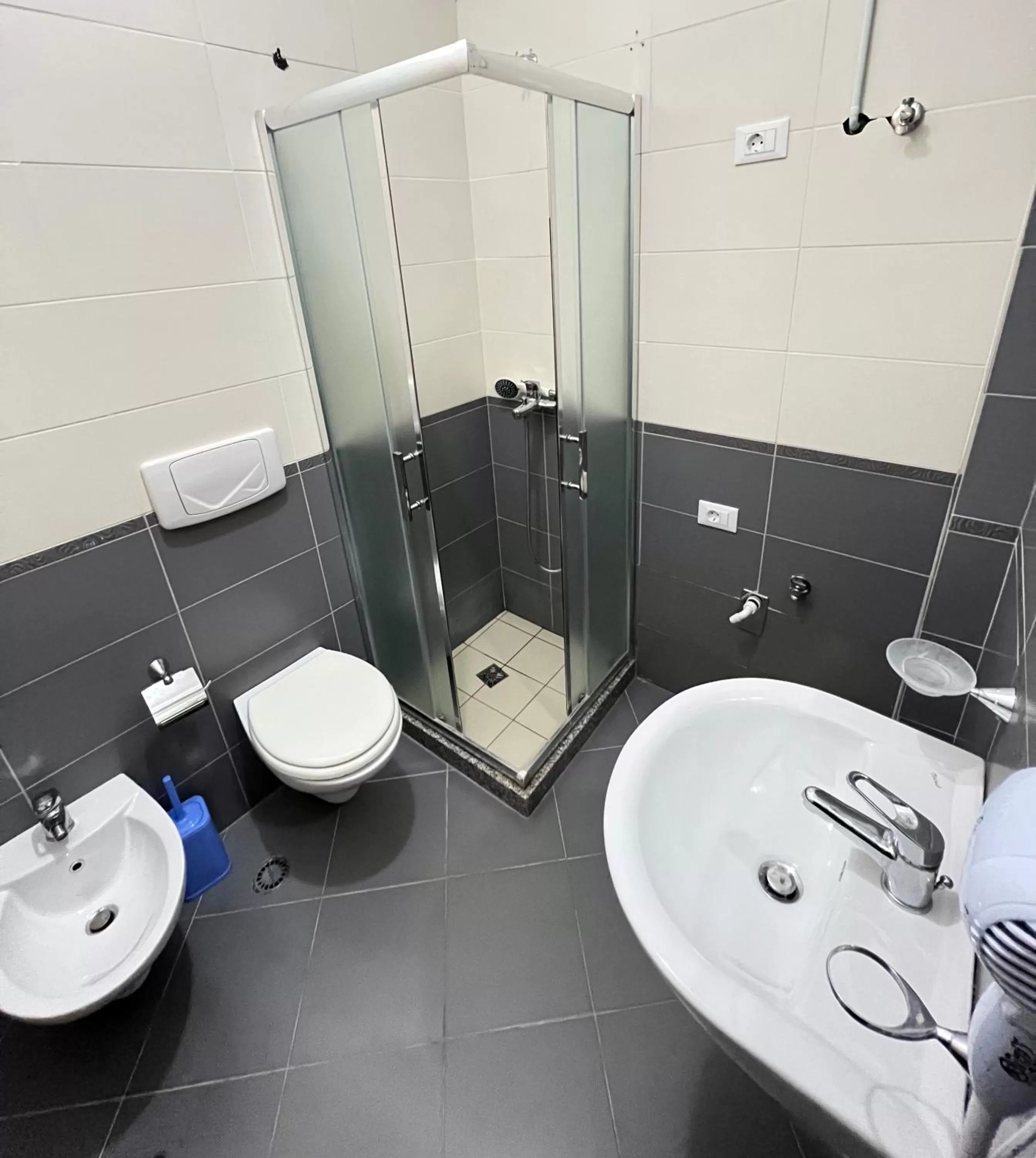 Bathroom in Blue View