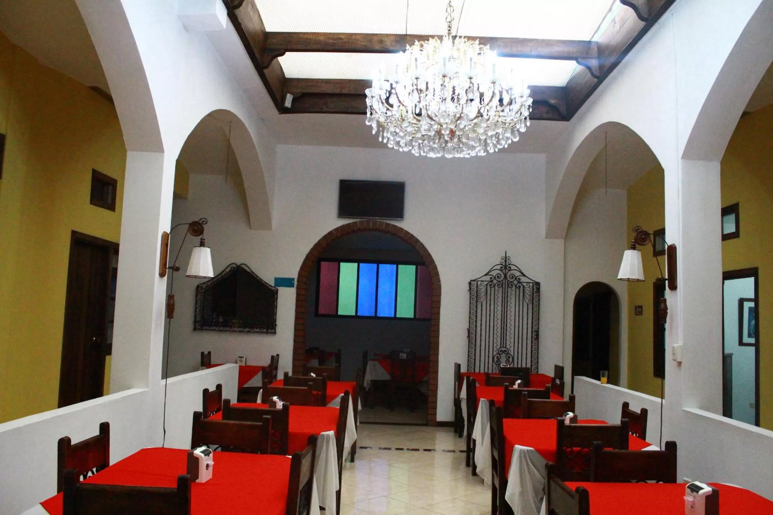 Text overlay, Restaurant/Places to Eat in Hotel Colonial Manizales