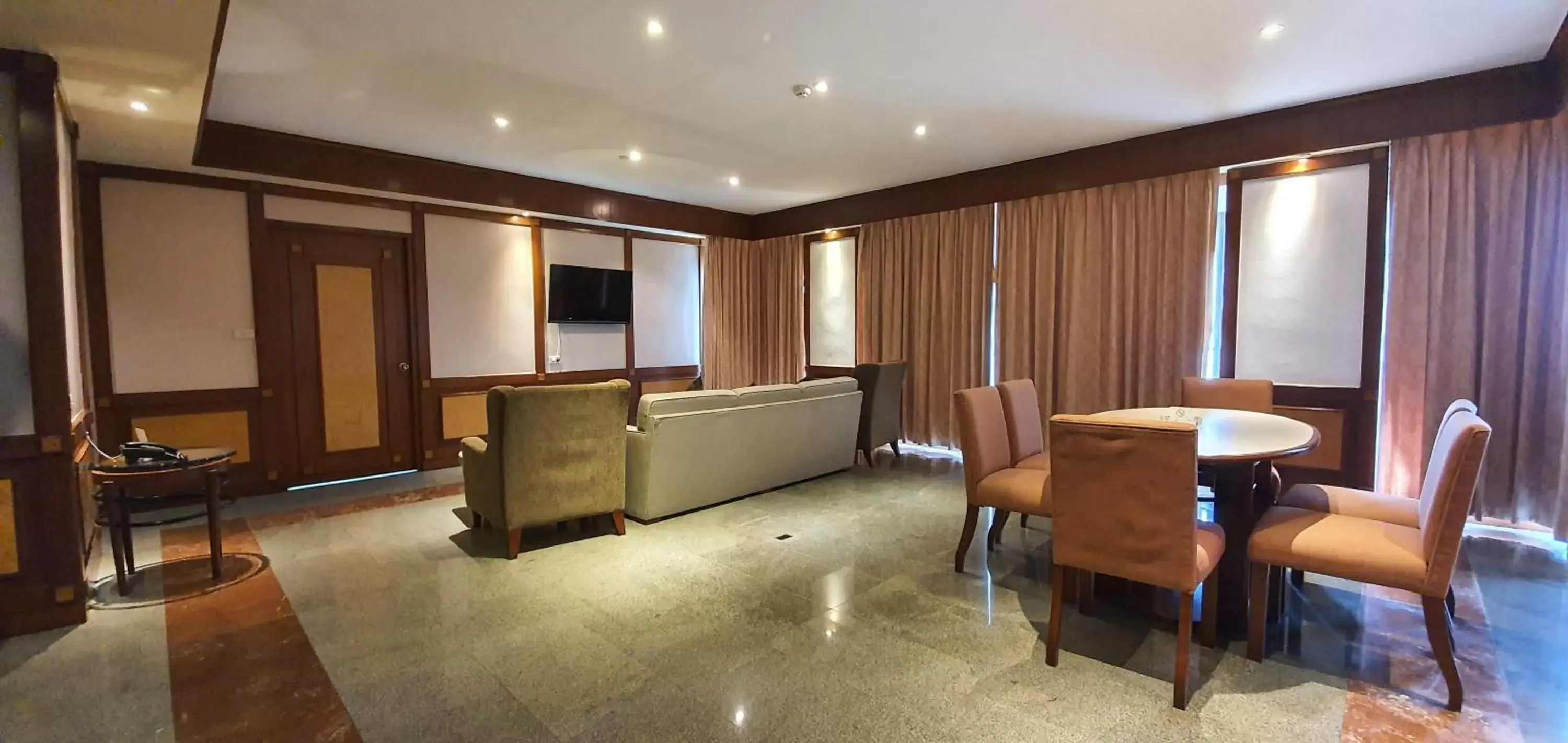 Two-Bedroom Suite in Garden Sea View Resort Two-Bedroom Suite in Garden Sea View Resort