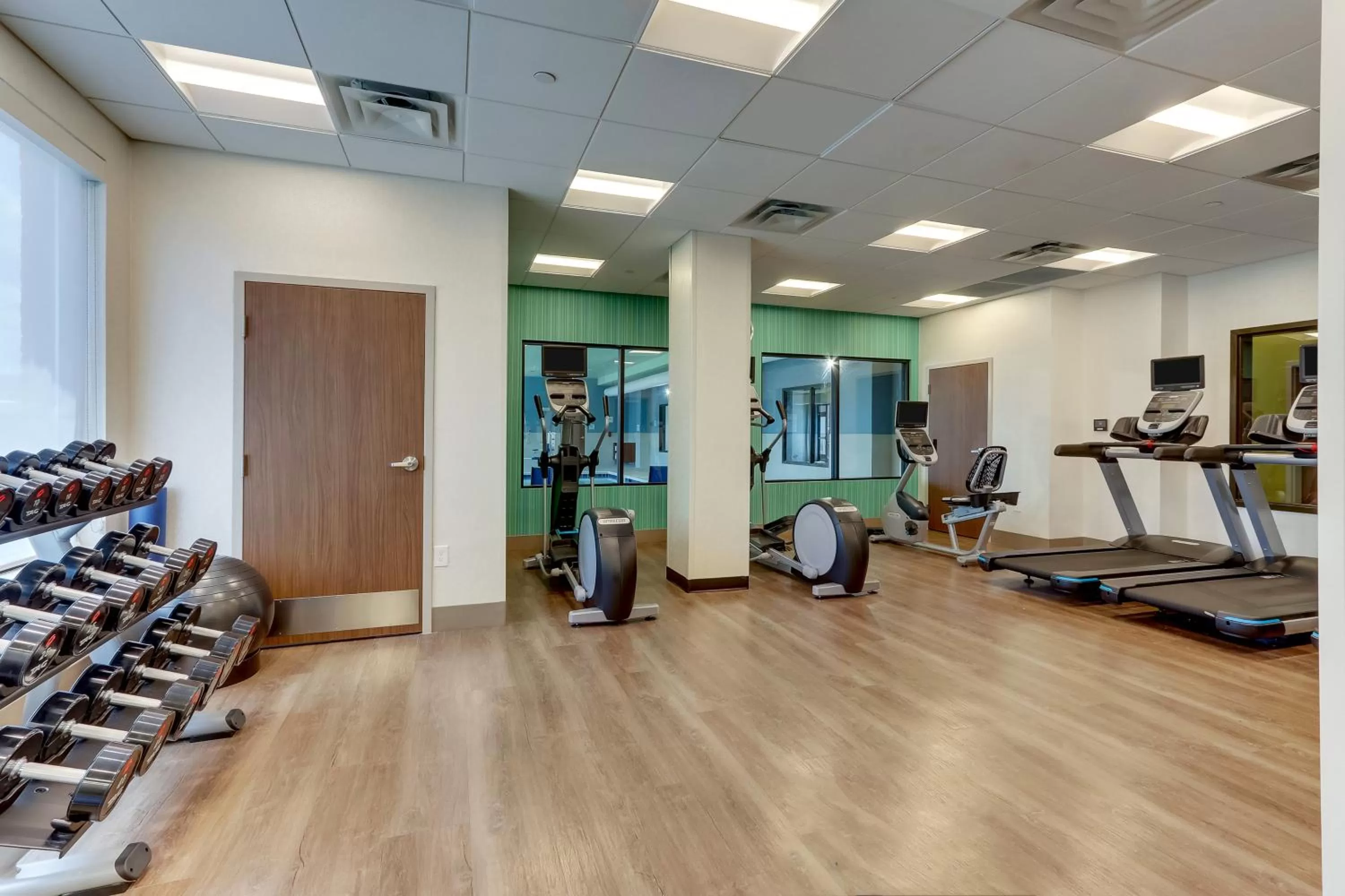 Fitness centre/facilities in Holiday Inn Express - Wilmington - Porters Neck by IHG