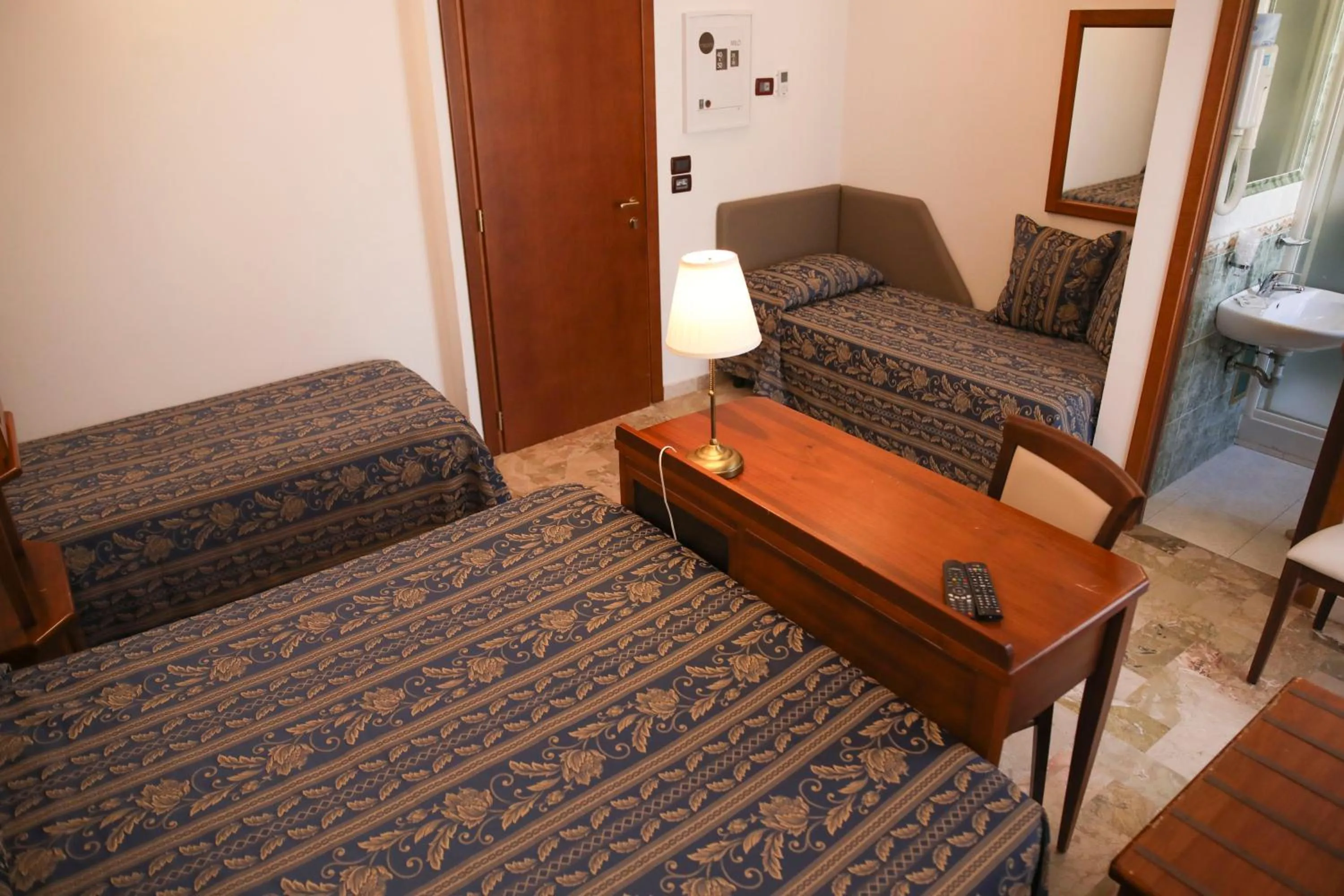 Photo of the whole room in Hotel La Giara