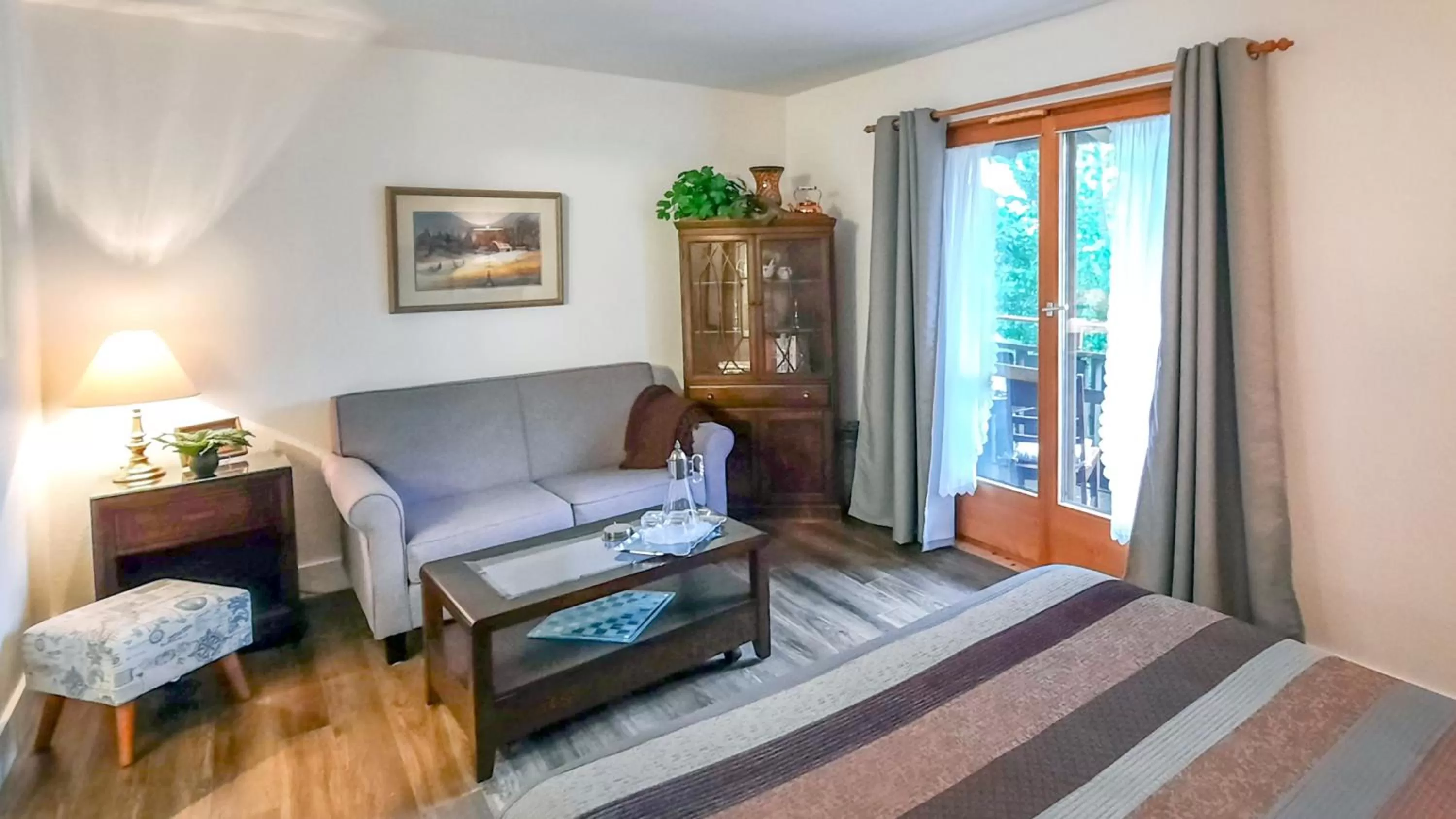 Seating Area in Edelweiss Inn Nova Scotia