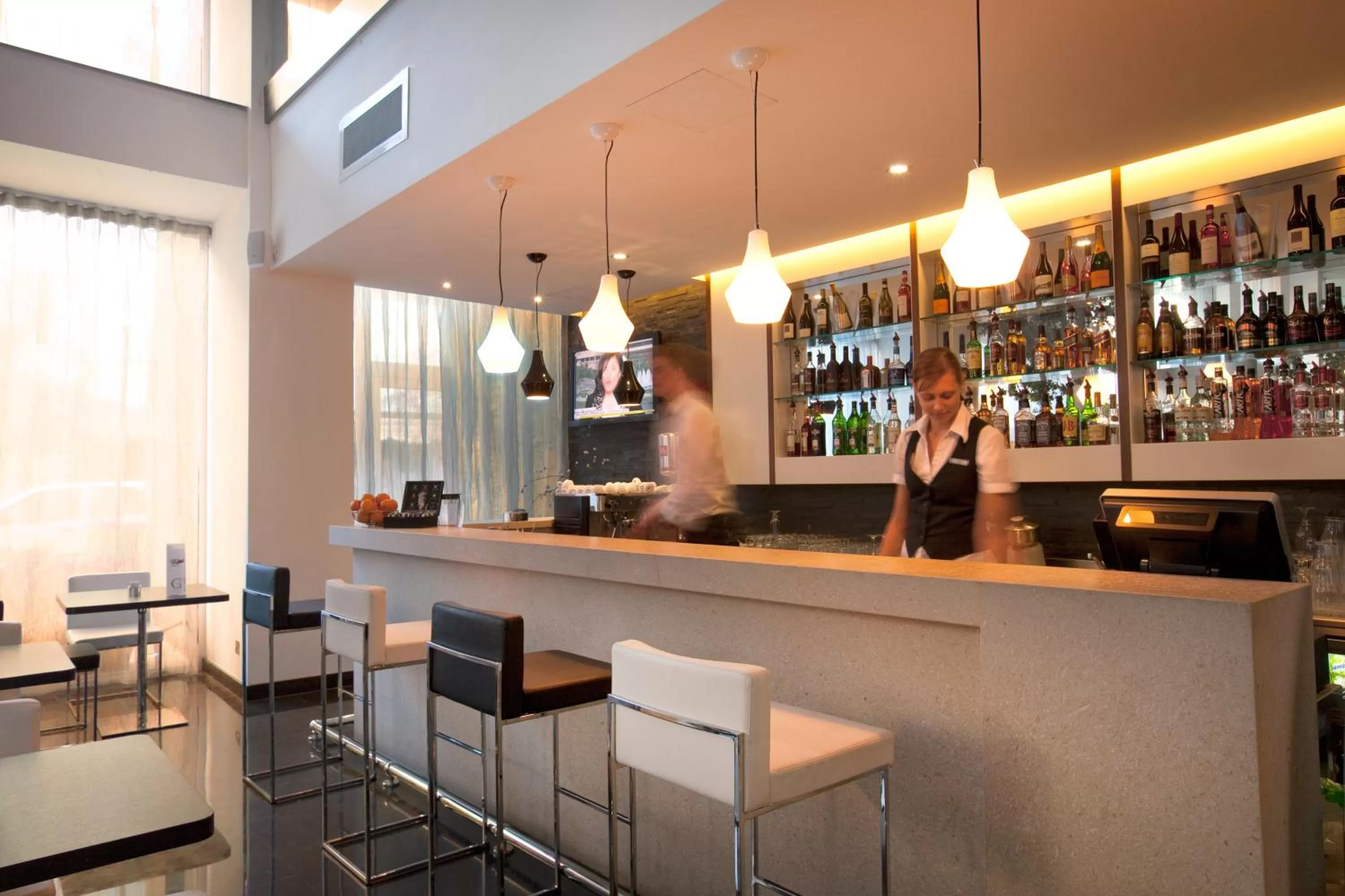 Lounge or bar in The George, Urban Boutique Hotel