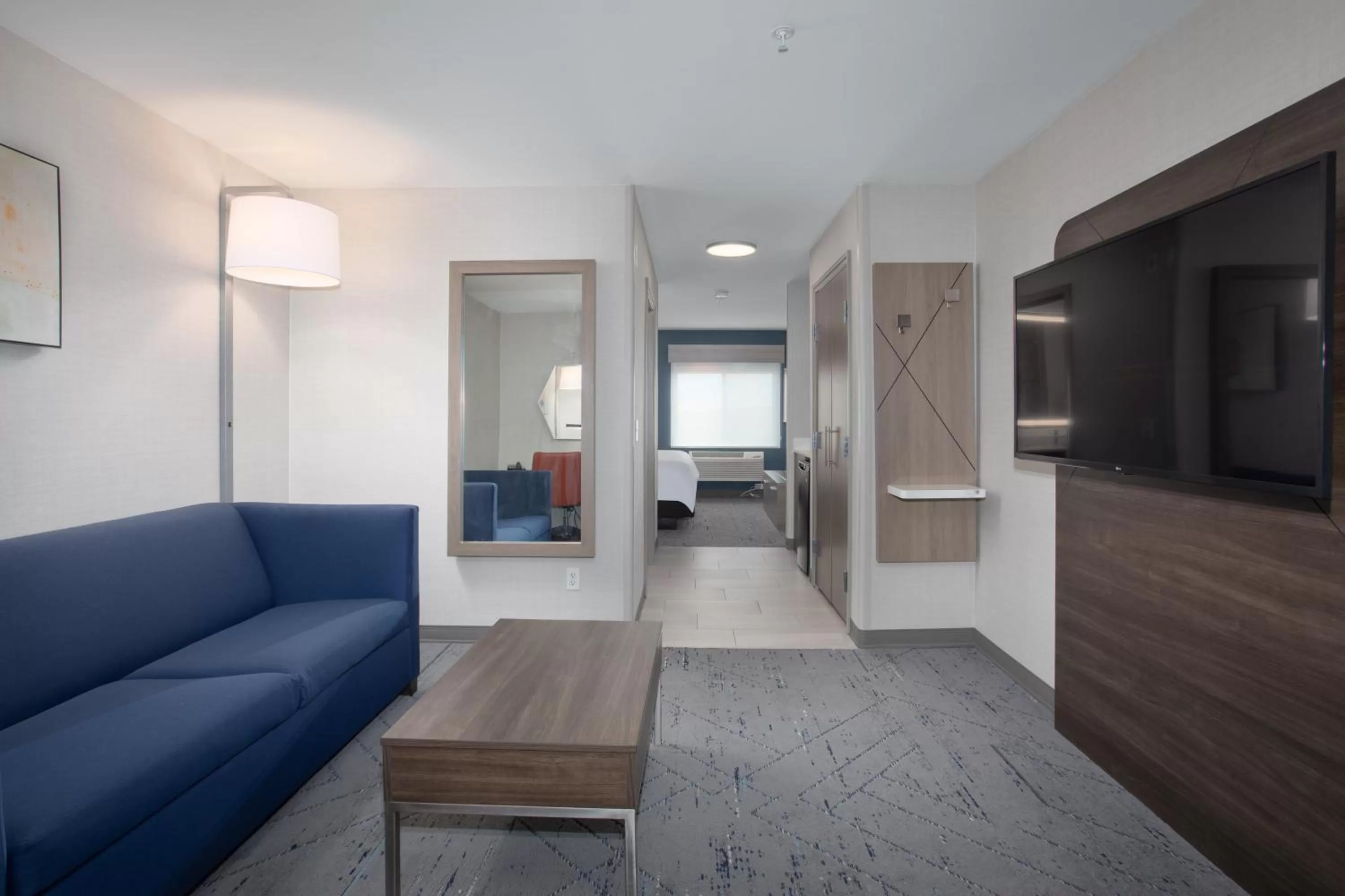 Bedroom in Holiday Inn Express Hotel & Suites Grand Junction by IHG