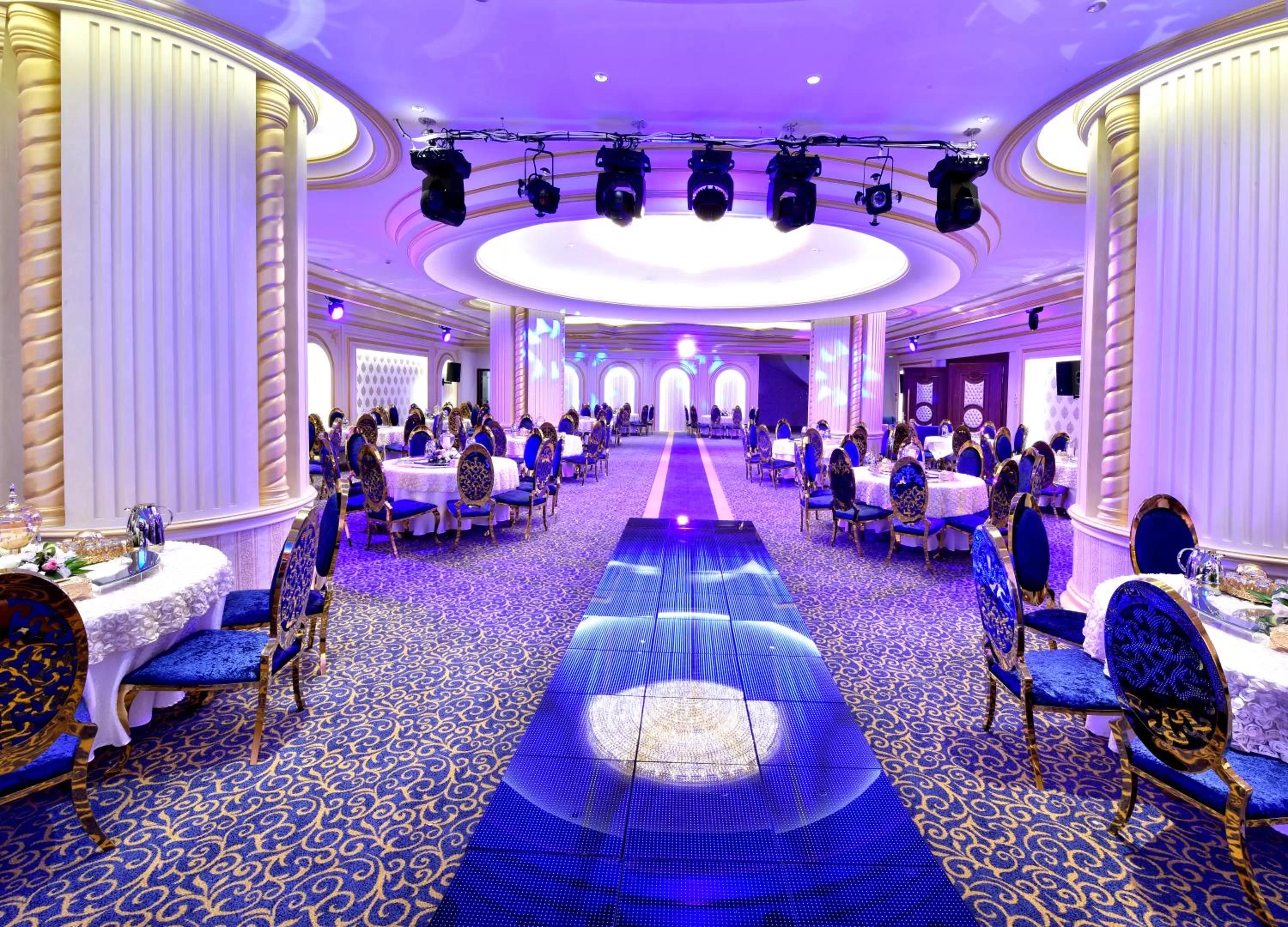 Banquet/Function facilities in Iridium 70 Hotel