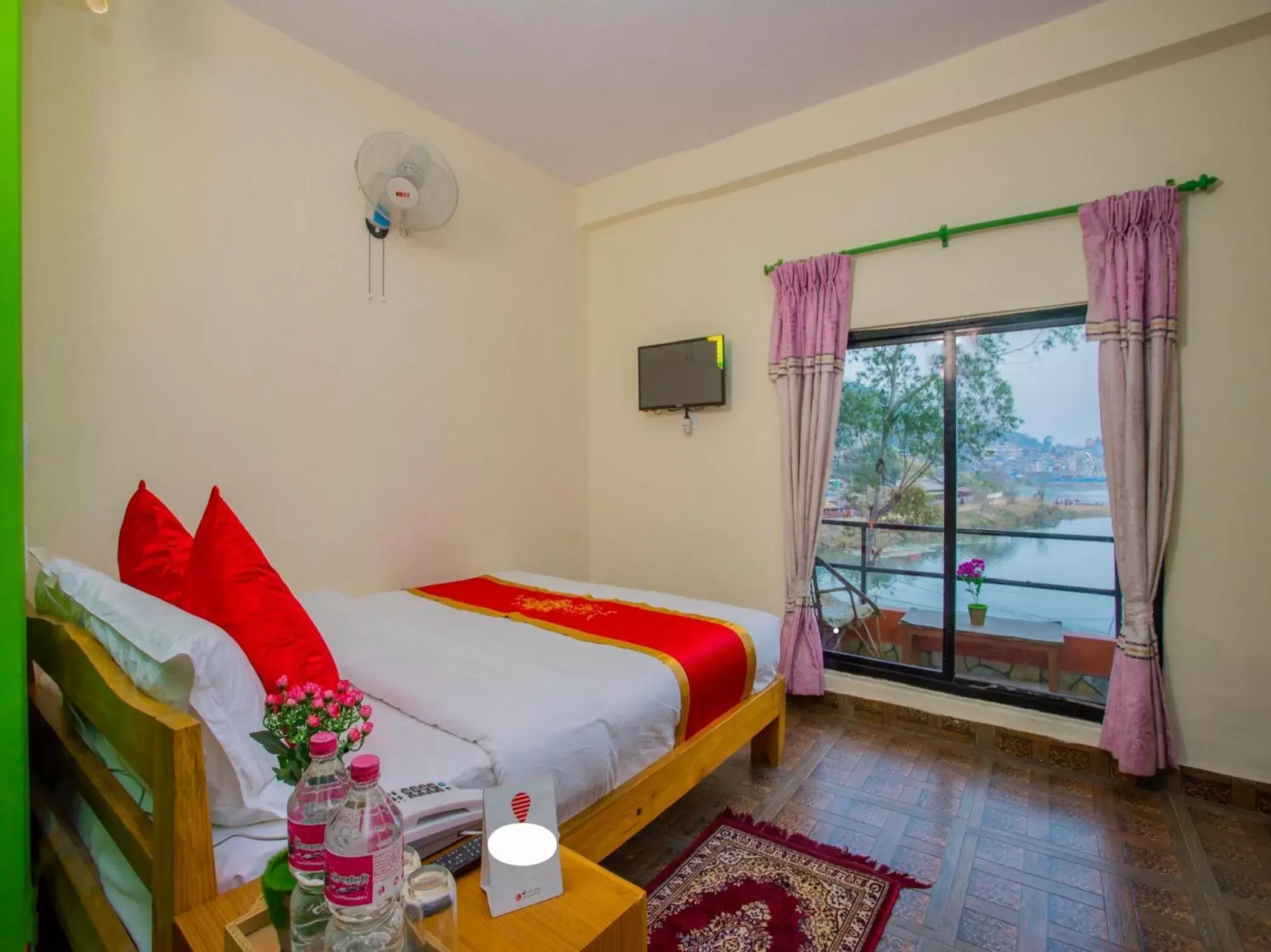 Double Room with Lake View - single occupancy in Hotel Fewa Corner & Restro Double Room with Lake View - single occupancy in Hotel Fewa Corner & Restro