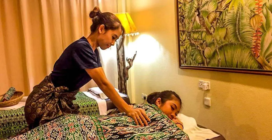 Massage in Palm Beach Resort & SPA