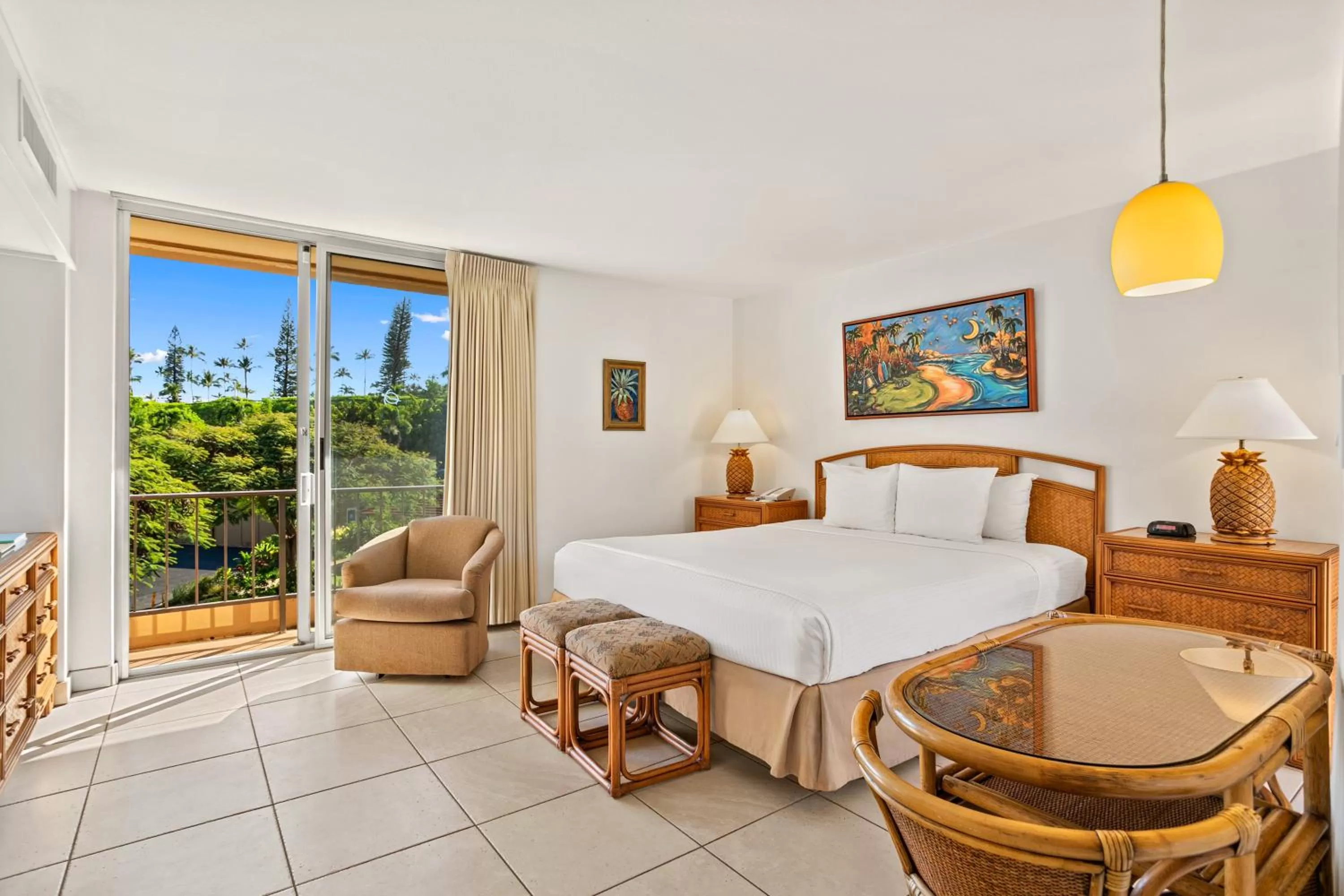 Hotel Room Deluxe in Aston Maui Kaanapali Villas