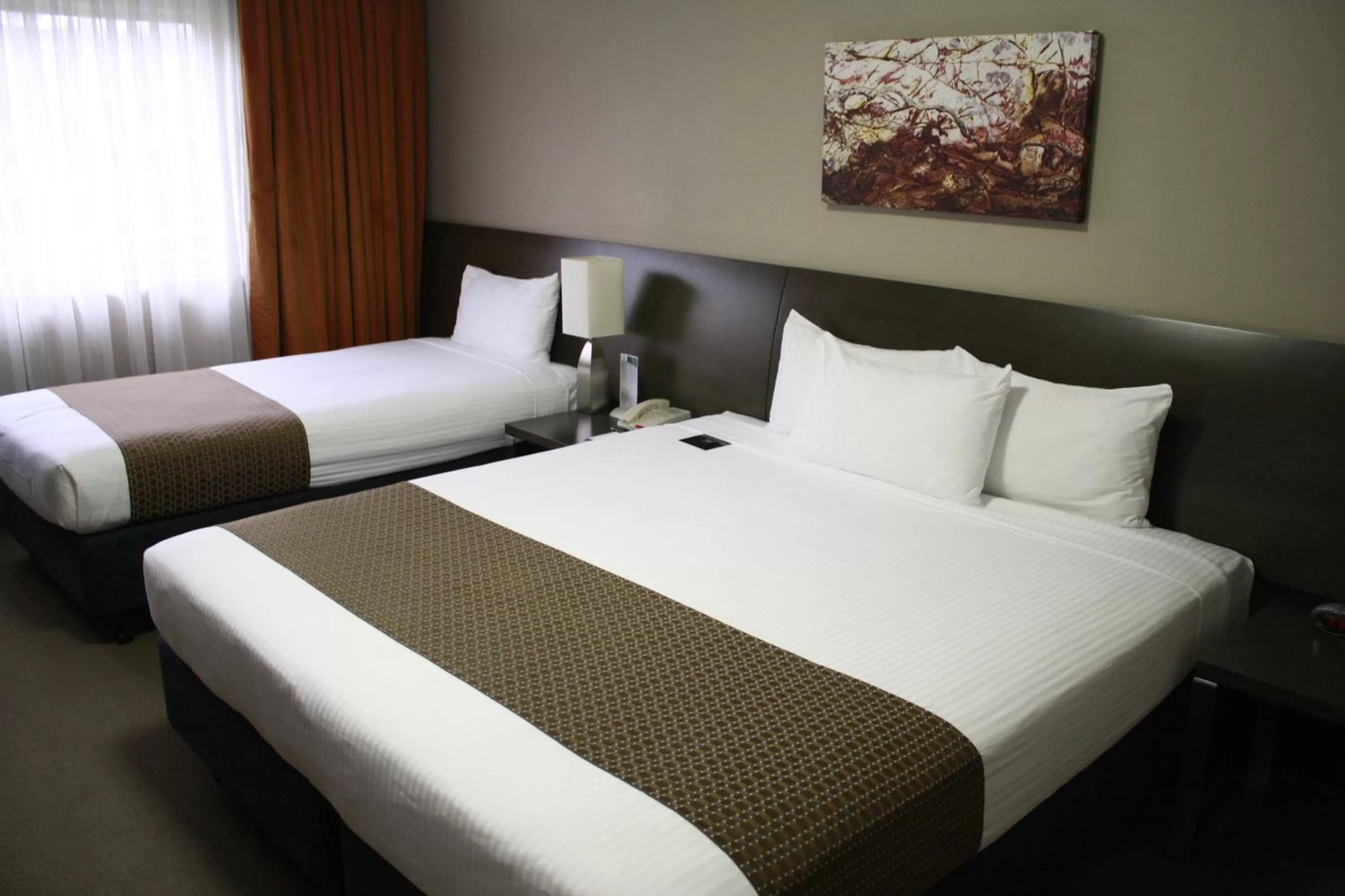 Photo of the whole room, Bed in Pavilion On Northbourne