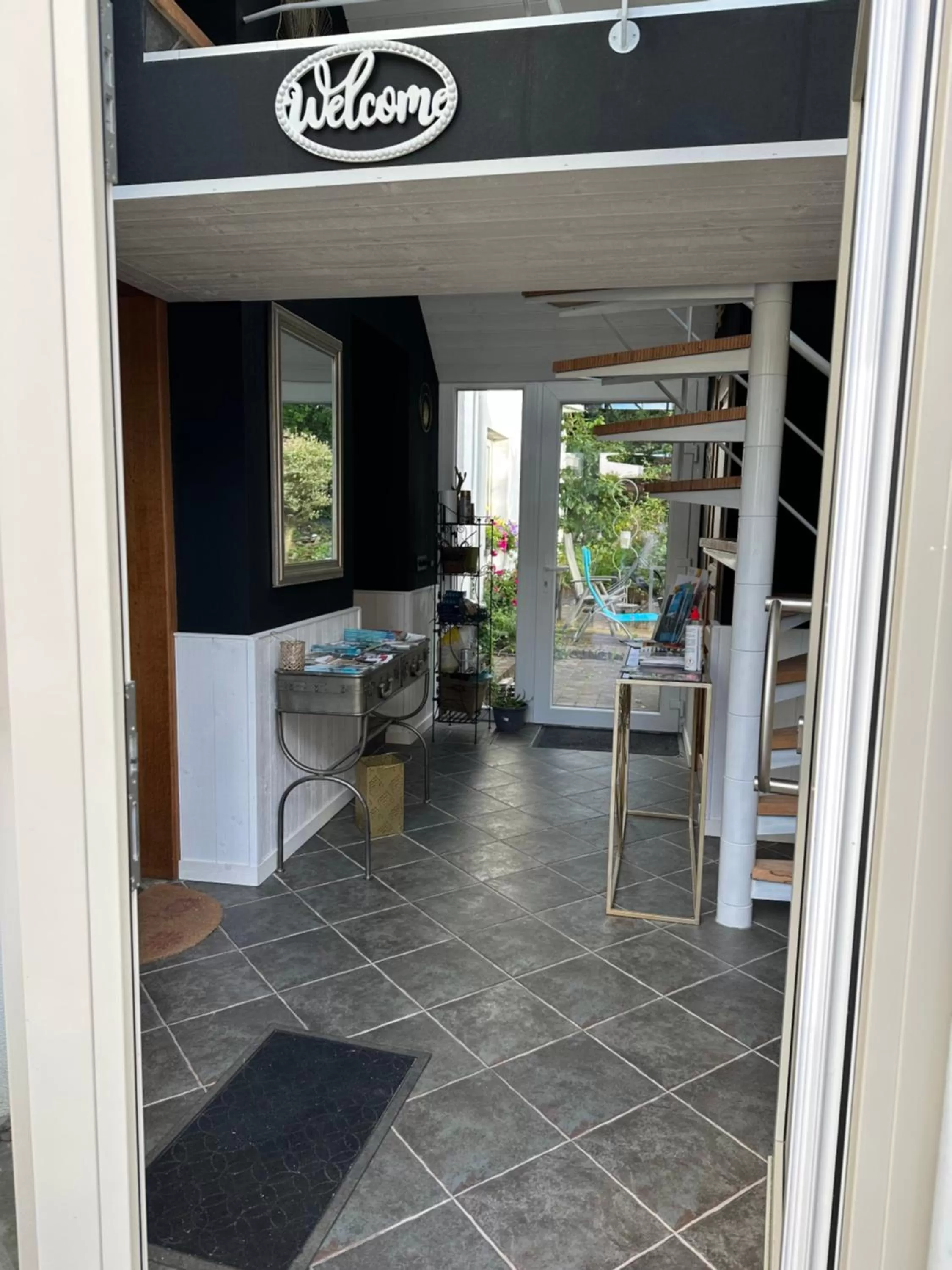 Lobby or reception in B&B La maison de Régine