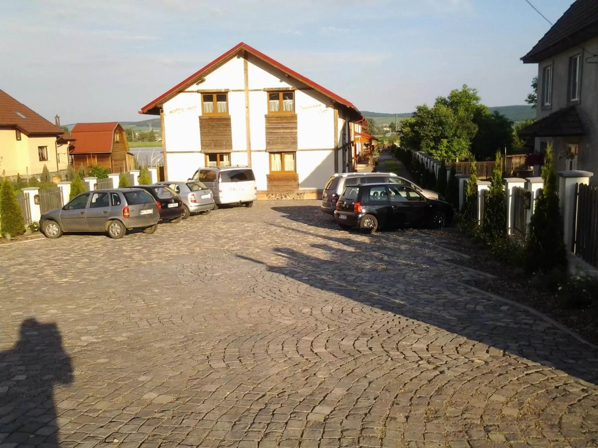Facade/entrance, Property Building in Country Court