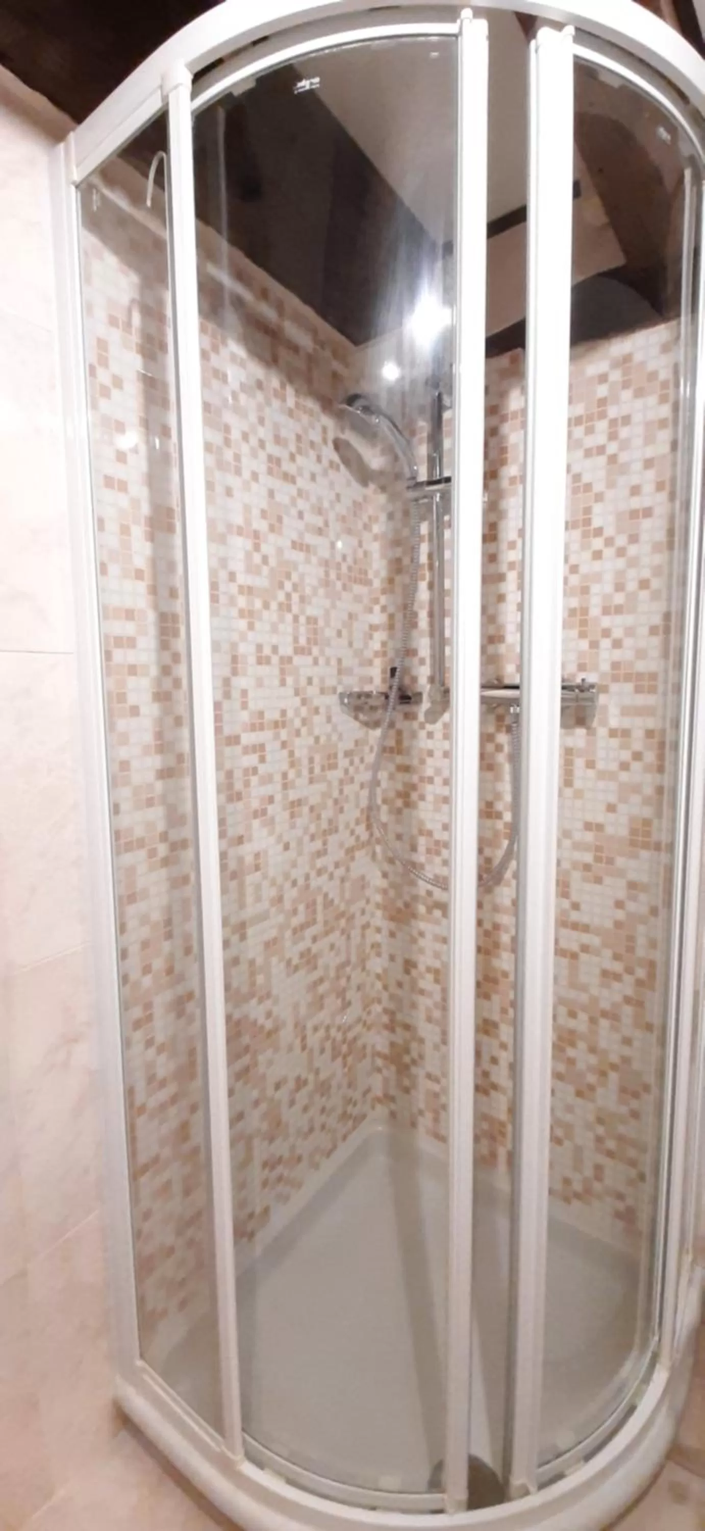 Shower in Corte del Doge di Rialto