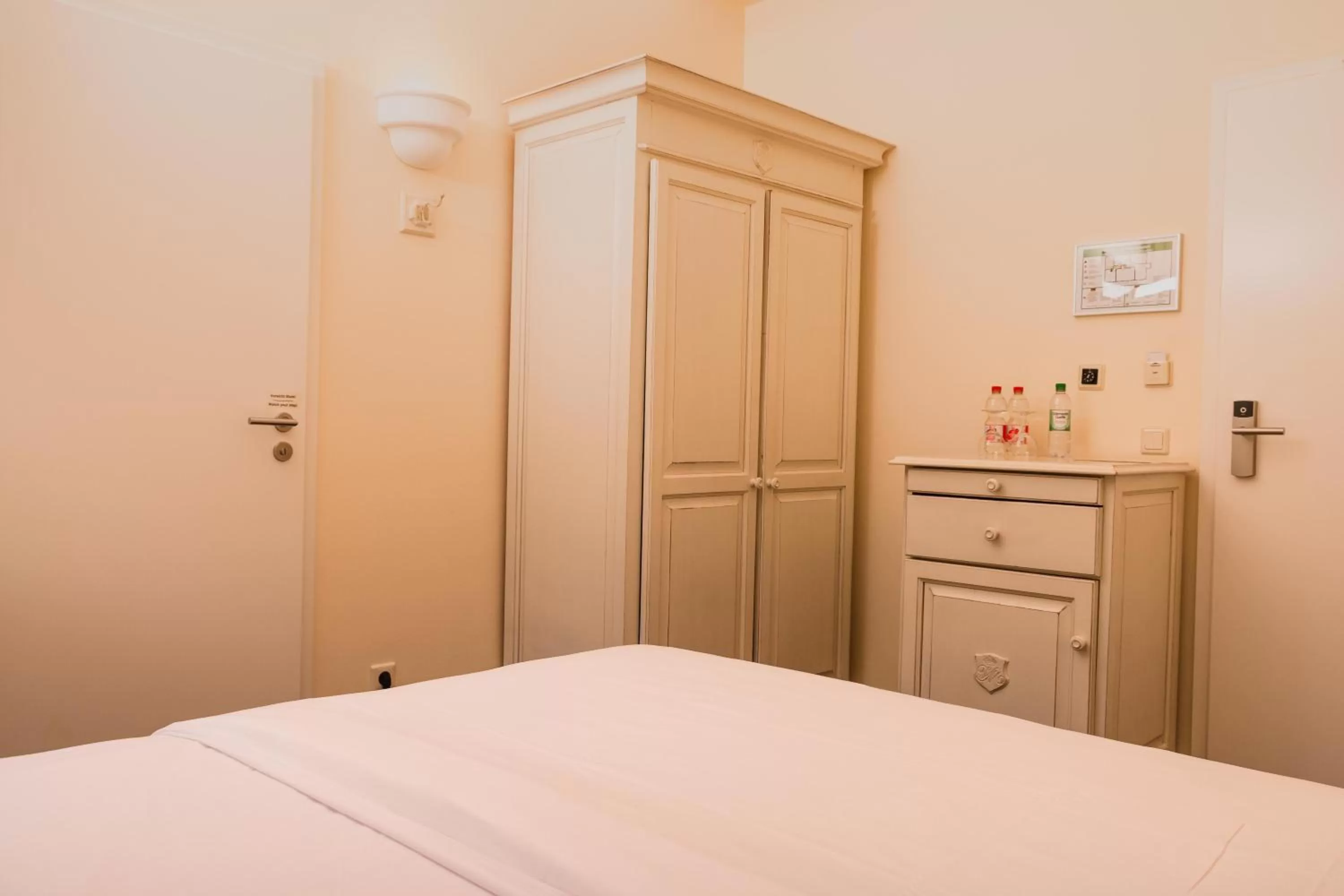 Photo of the whole room, Bed in Hotel Villa Marstall