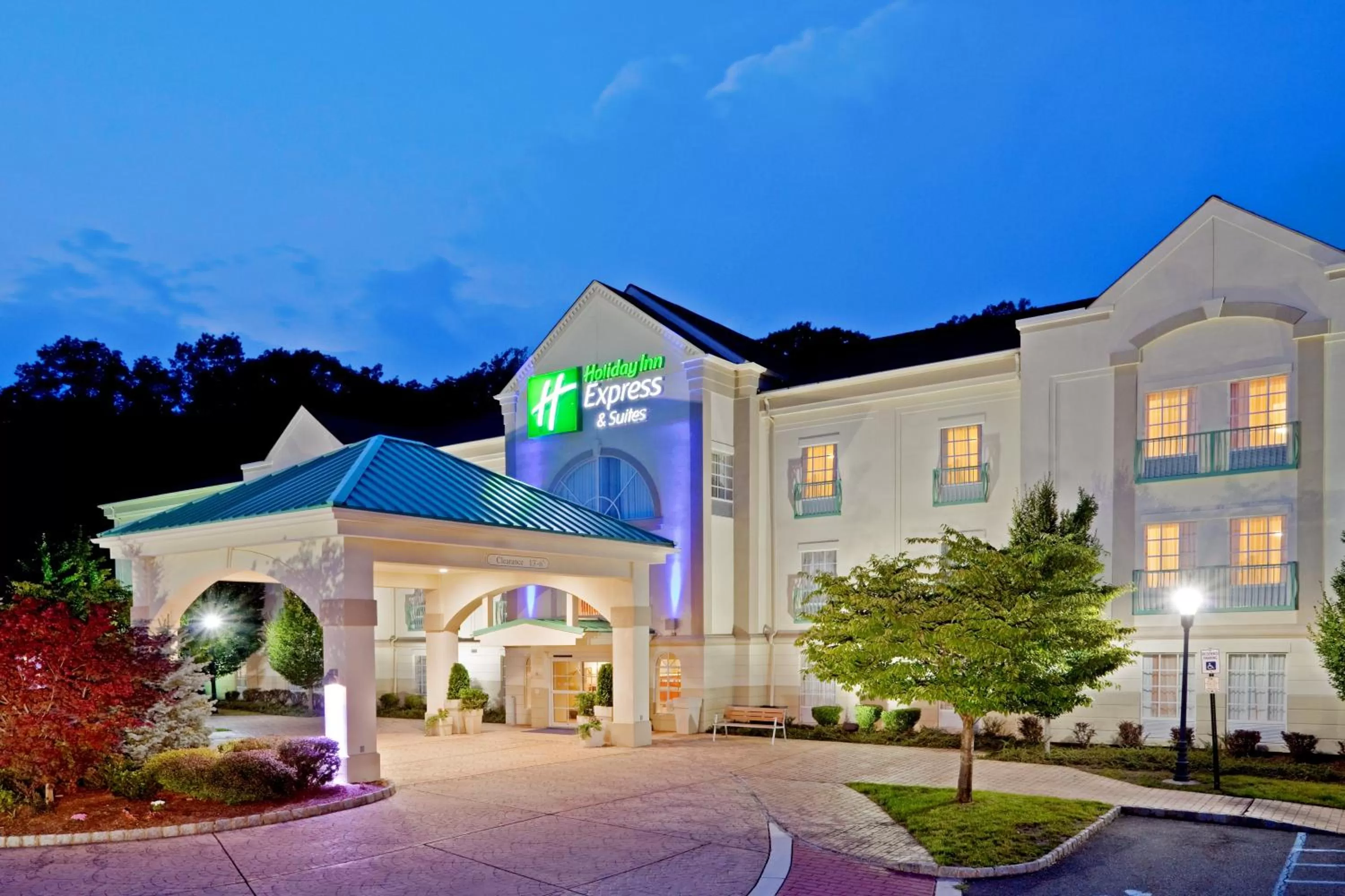 Property building in Holiday Inn Express Mount Arlington by IHG