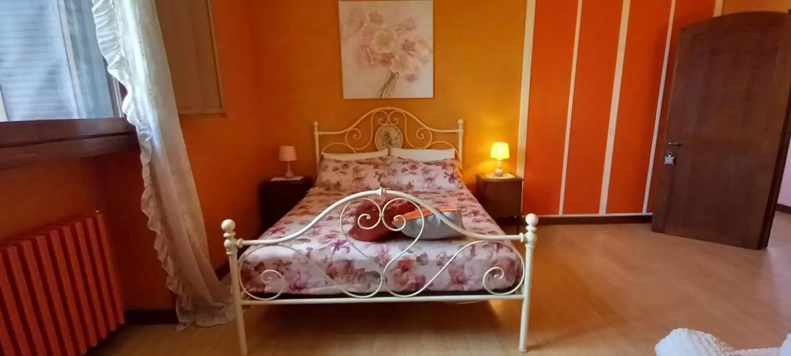 Bedroom, Bed in Villa Pieve