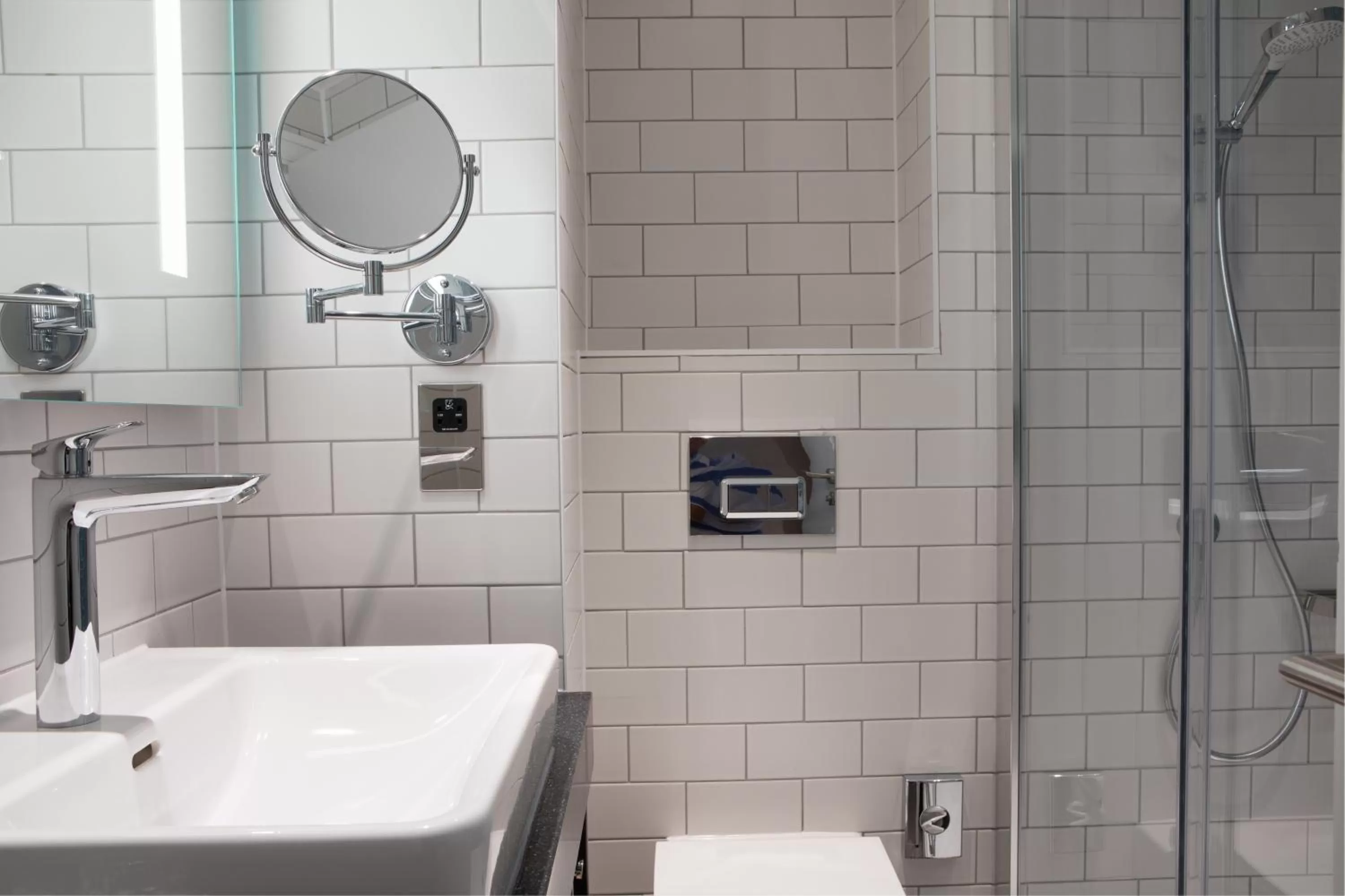 Deluxe Double Room - Non-Smoking in Holiday Inn Bolton Centre by IHG