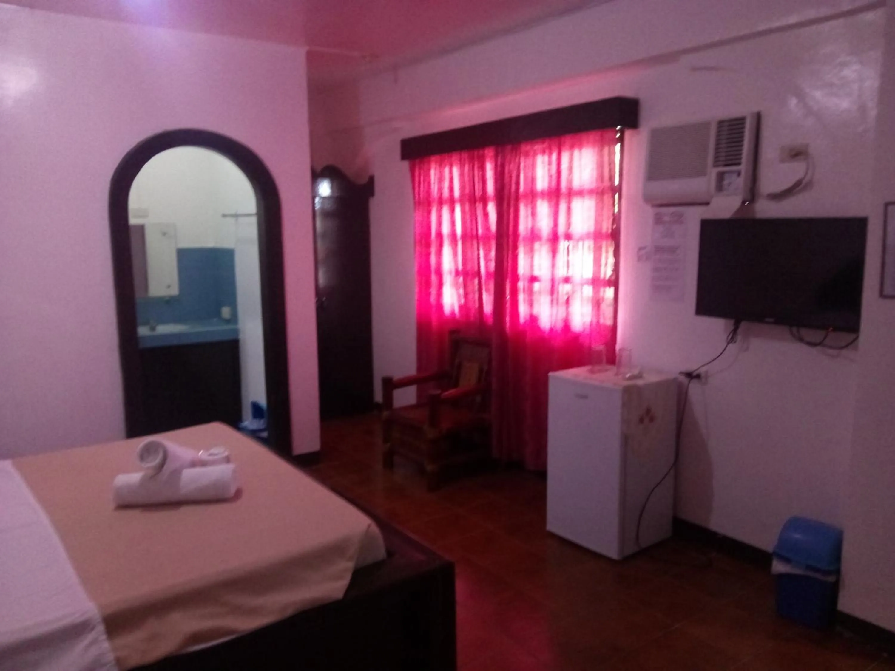 TV and multimedia, Bed in Seashore Beach Resort