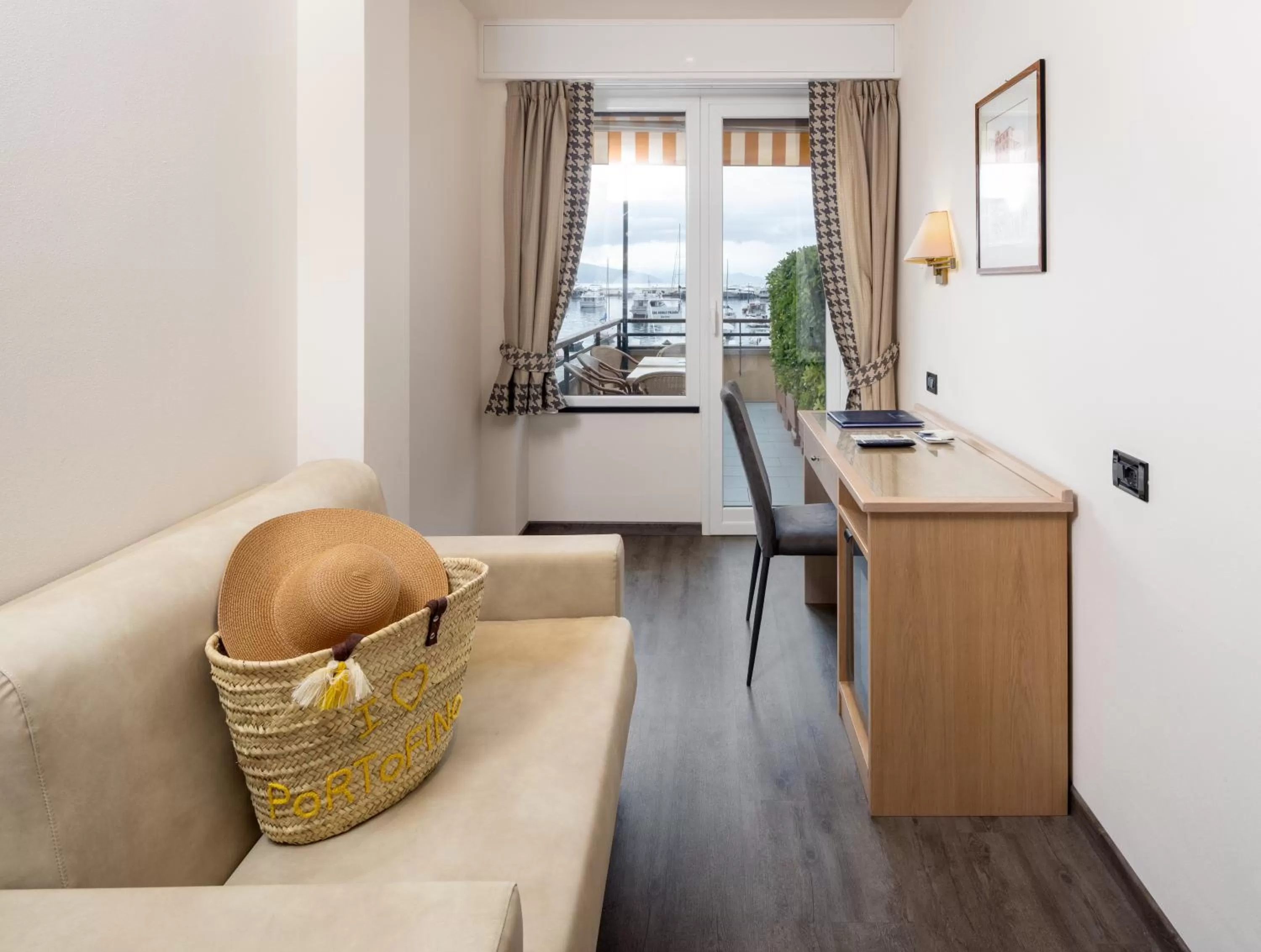 Bedroom in Hotel Laurin