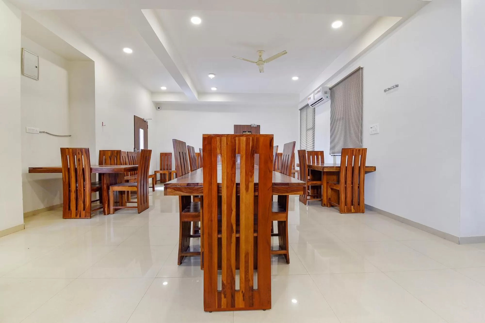 Restaurant/Places to Eat in FabHotel Prime Oxus