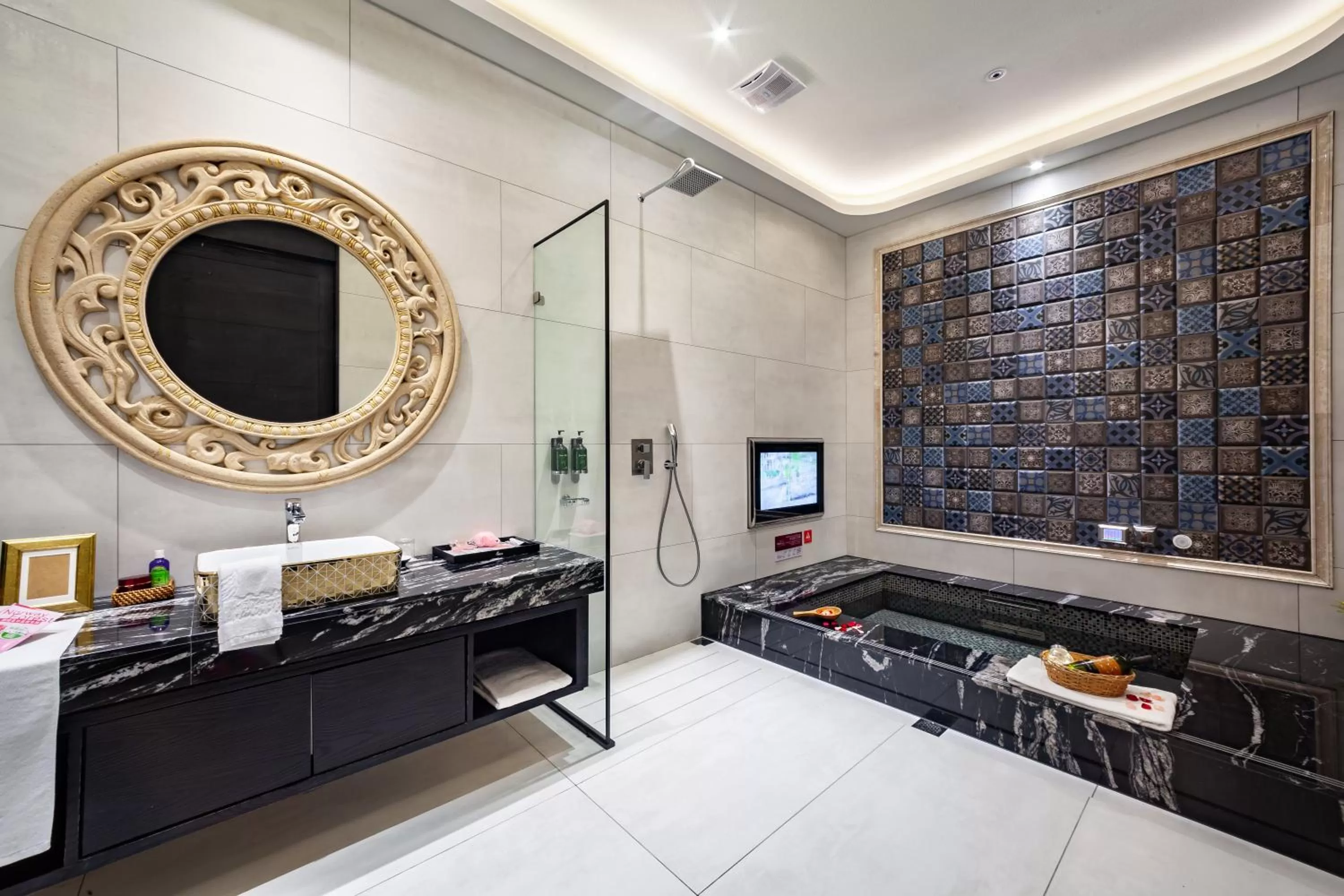 Bathroom in Norway Forest Motel - Wen Chuang Branch