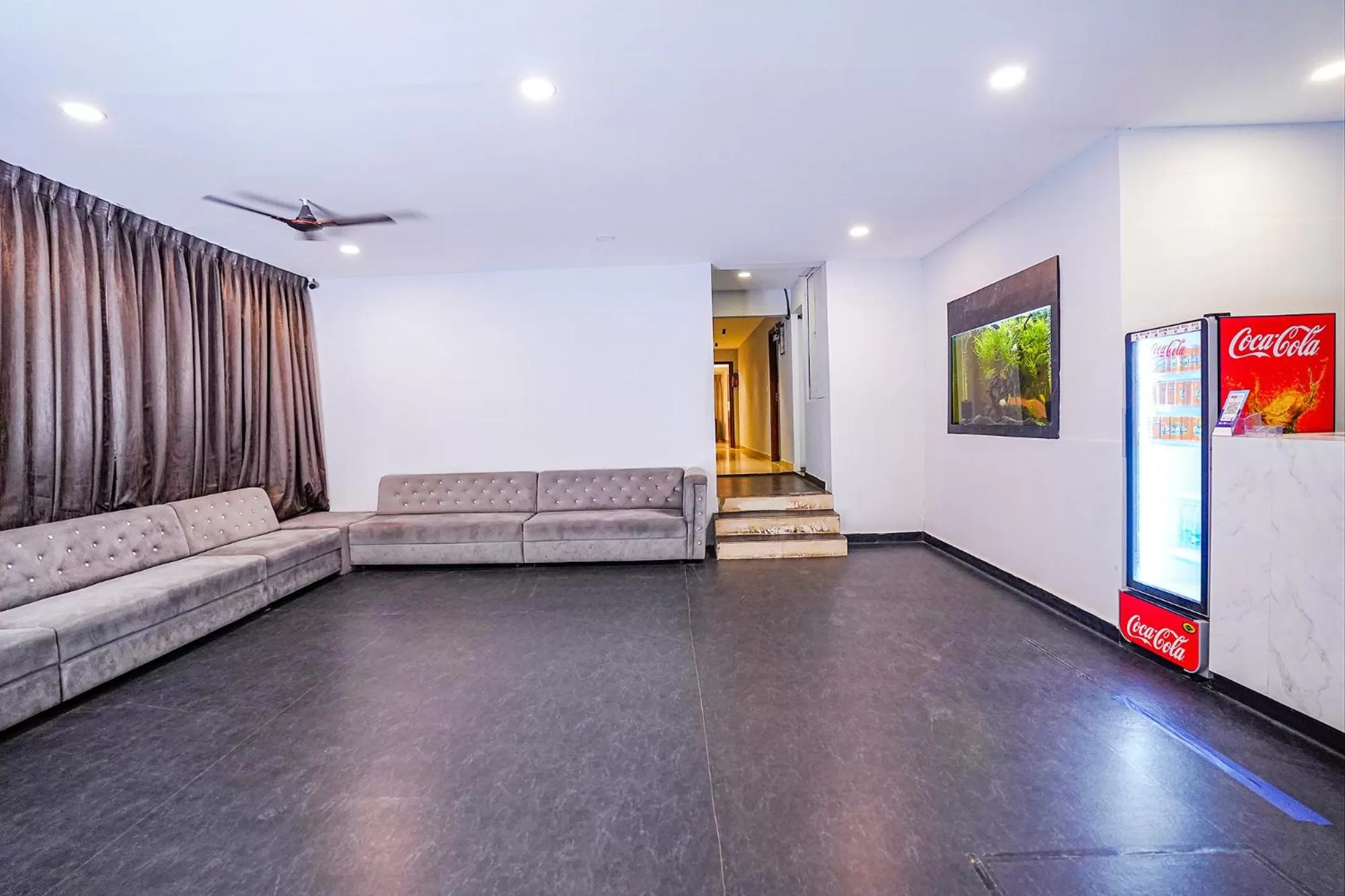 Lobby or reception in FabHotel Earth