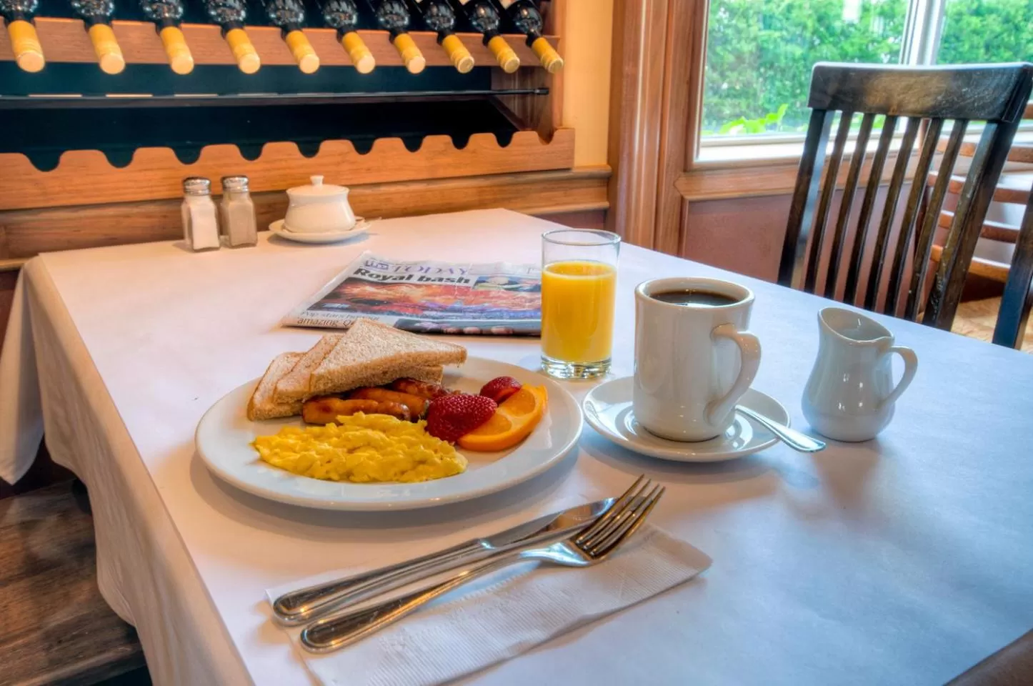 Buffet breakfast in Best Western Plus Stoneridge Inn & Conference Centre London Ontario