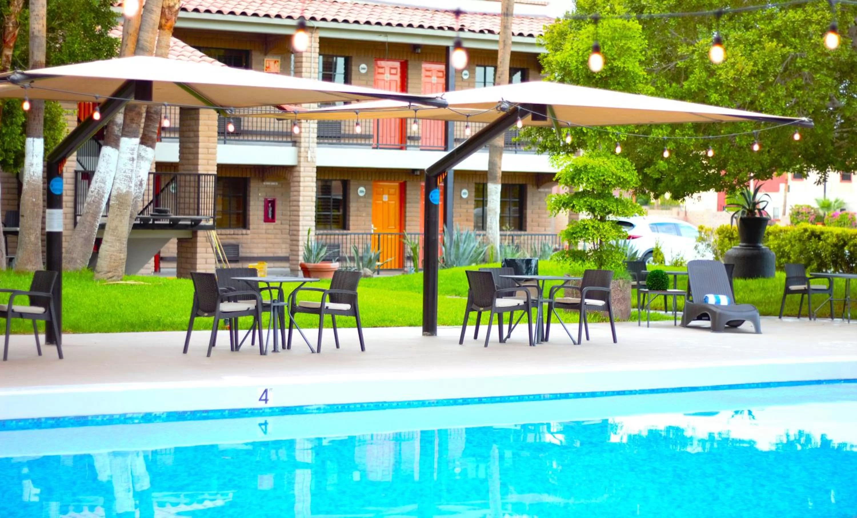 Property building in Hotel Colonial Mexicali