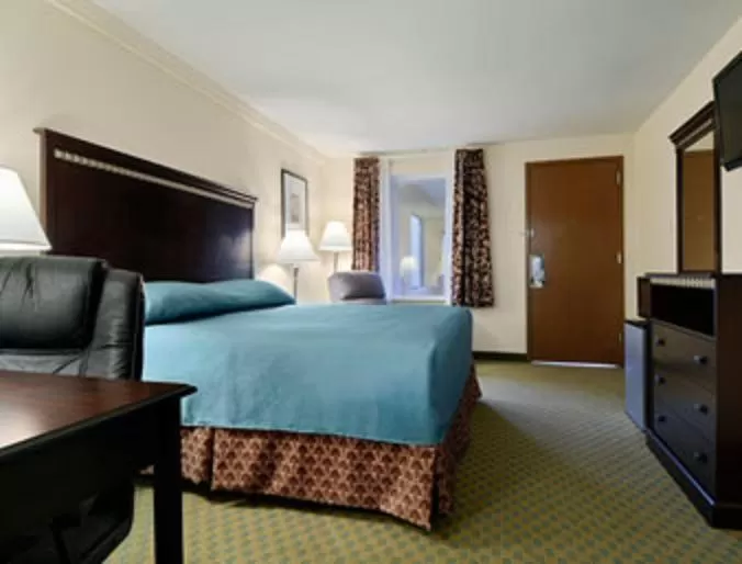 Bed in Super 8 by Wyndham Danville