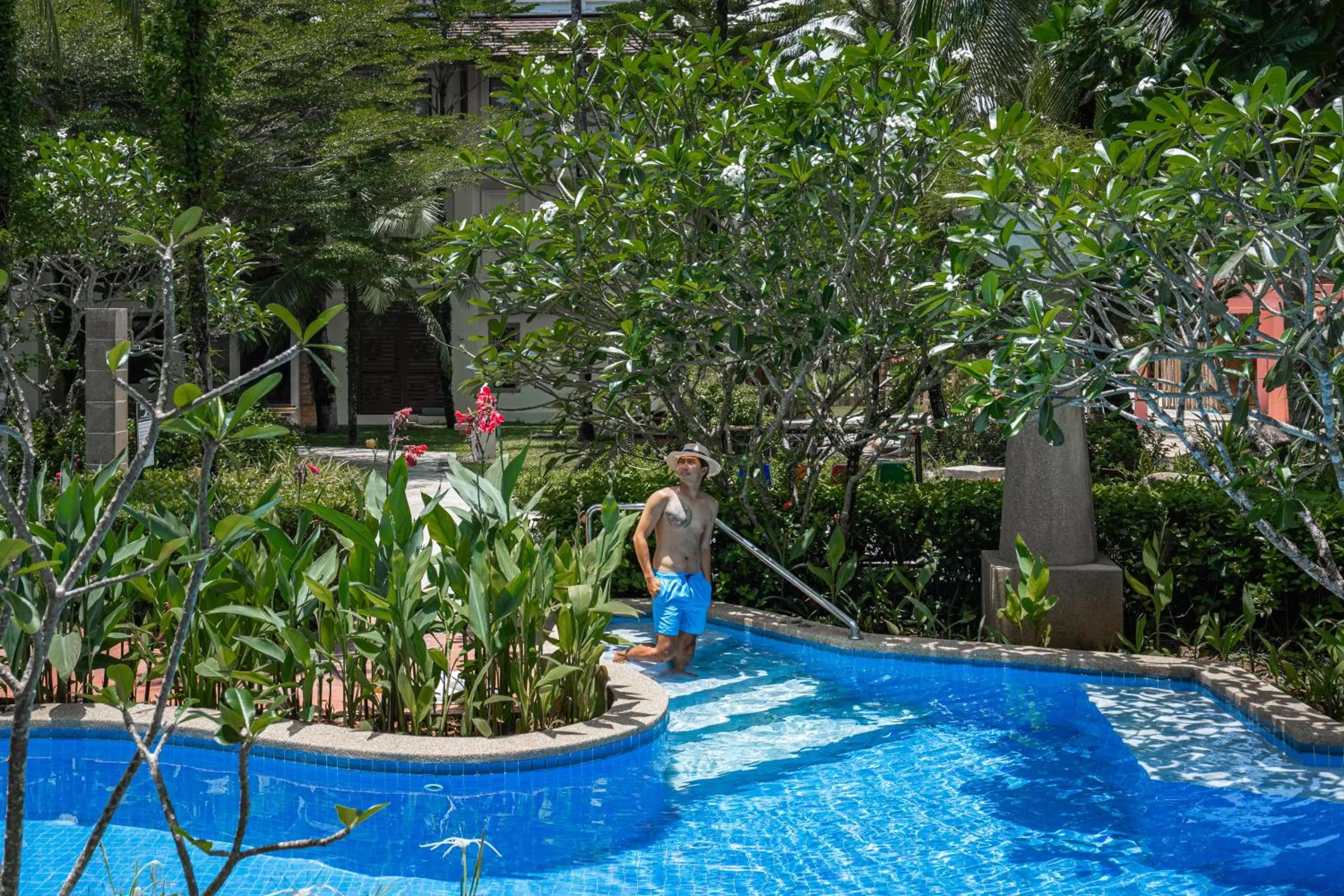 Swimming pool in Apsara Beachfront Resort & Villa