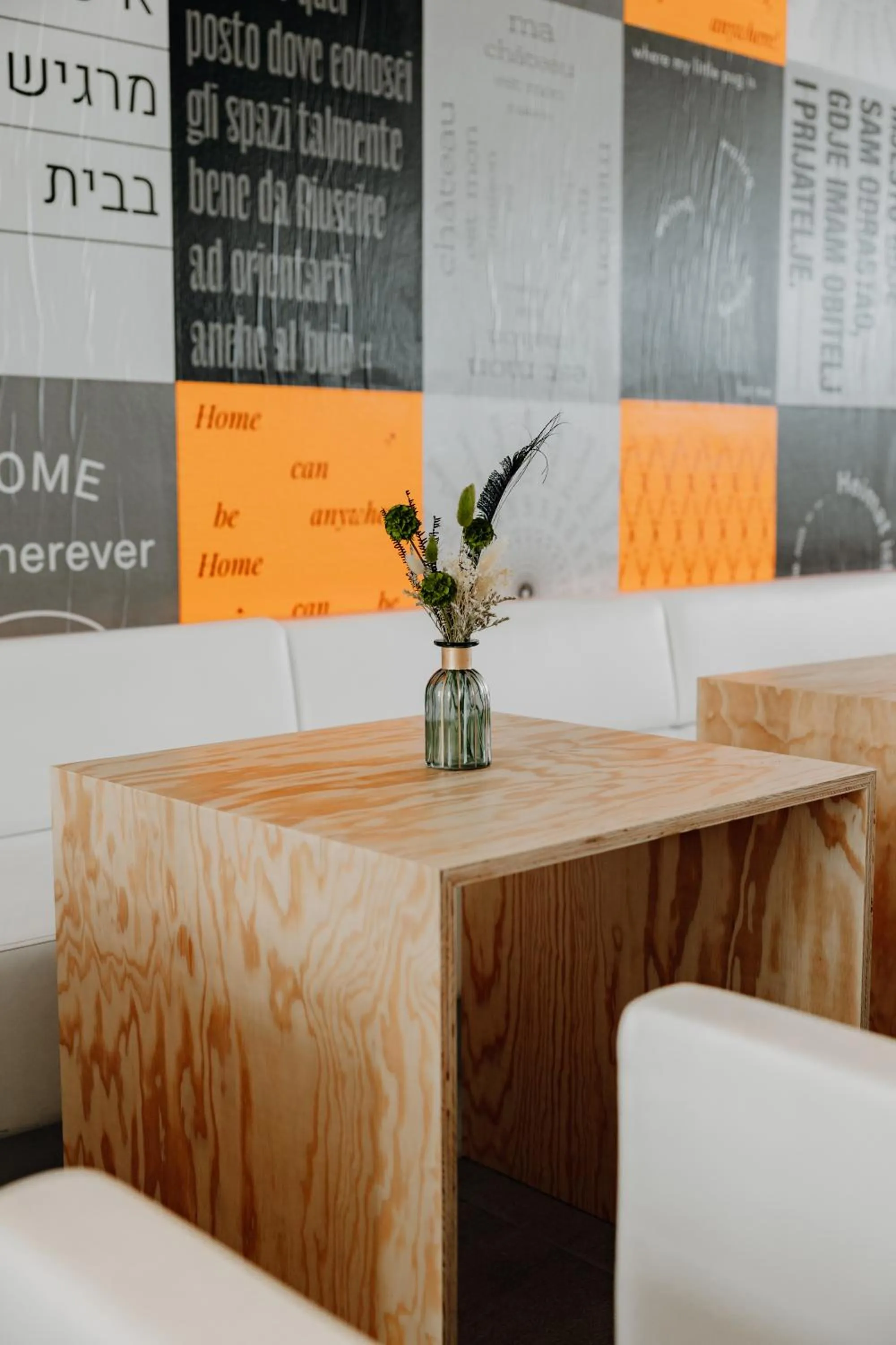 Breakfast in The Pure, Frankfurt, a Member of Design Hotels