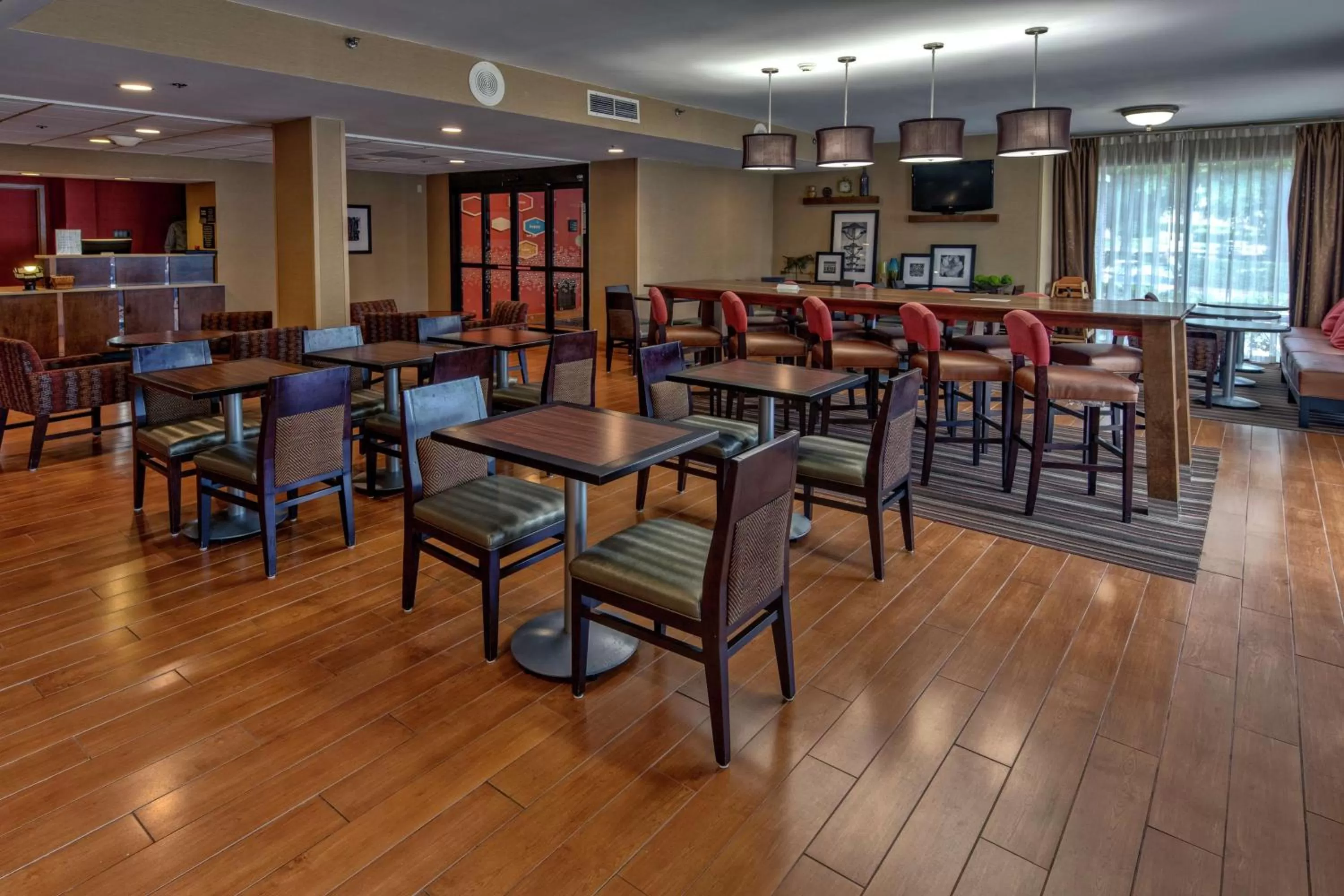 Lobby or reception in Hampton Inn Raleigh Cary