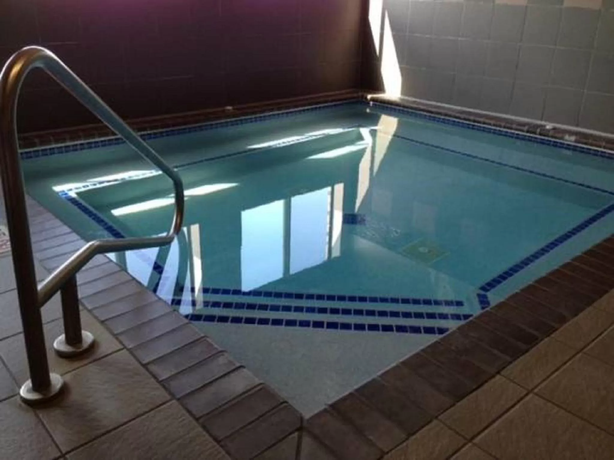 Hot Tub in Super 8 by Wyndham St. James