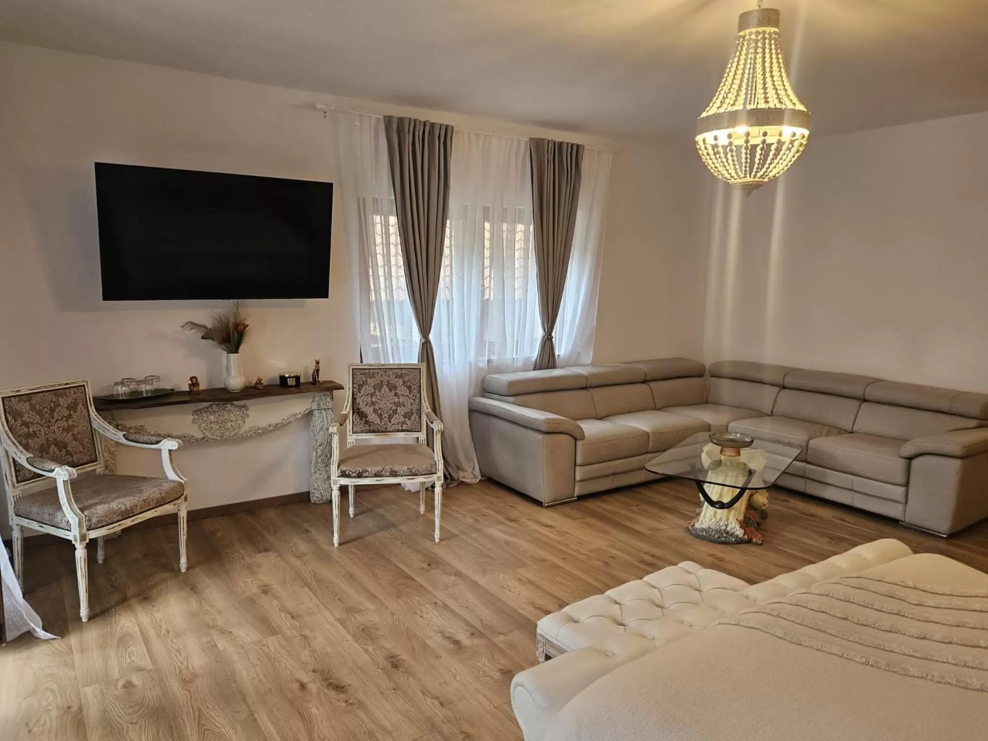 Living room in Conacul Radacinilor