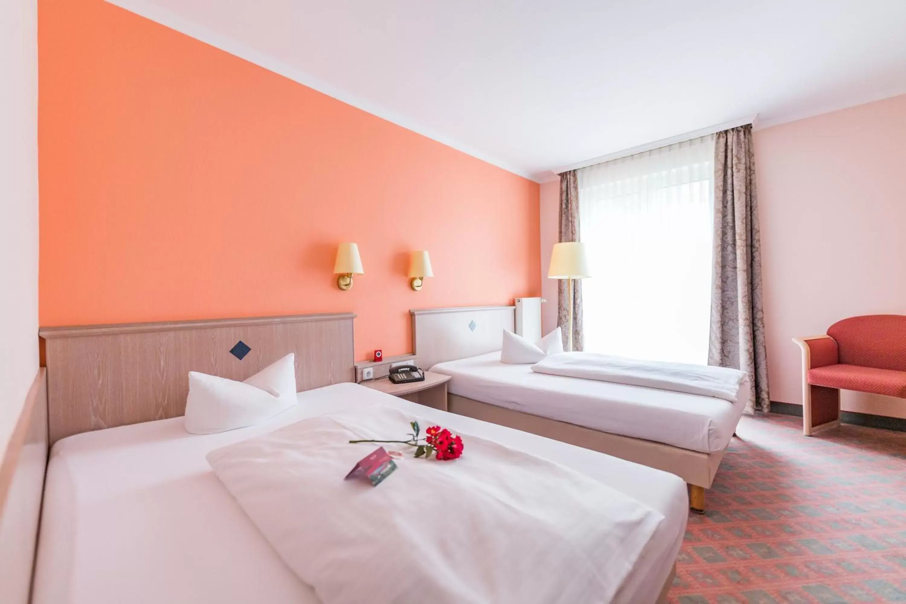 Comfort Twin Room with Bathroom in Hotel am Schloß Apolda Comfort Twin Room with Bathroom in Hotel am Schloß Apolda