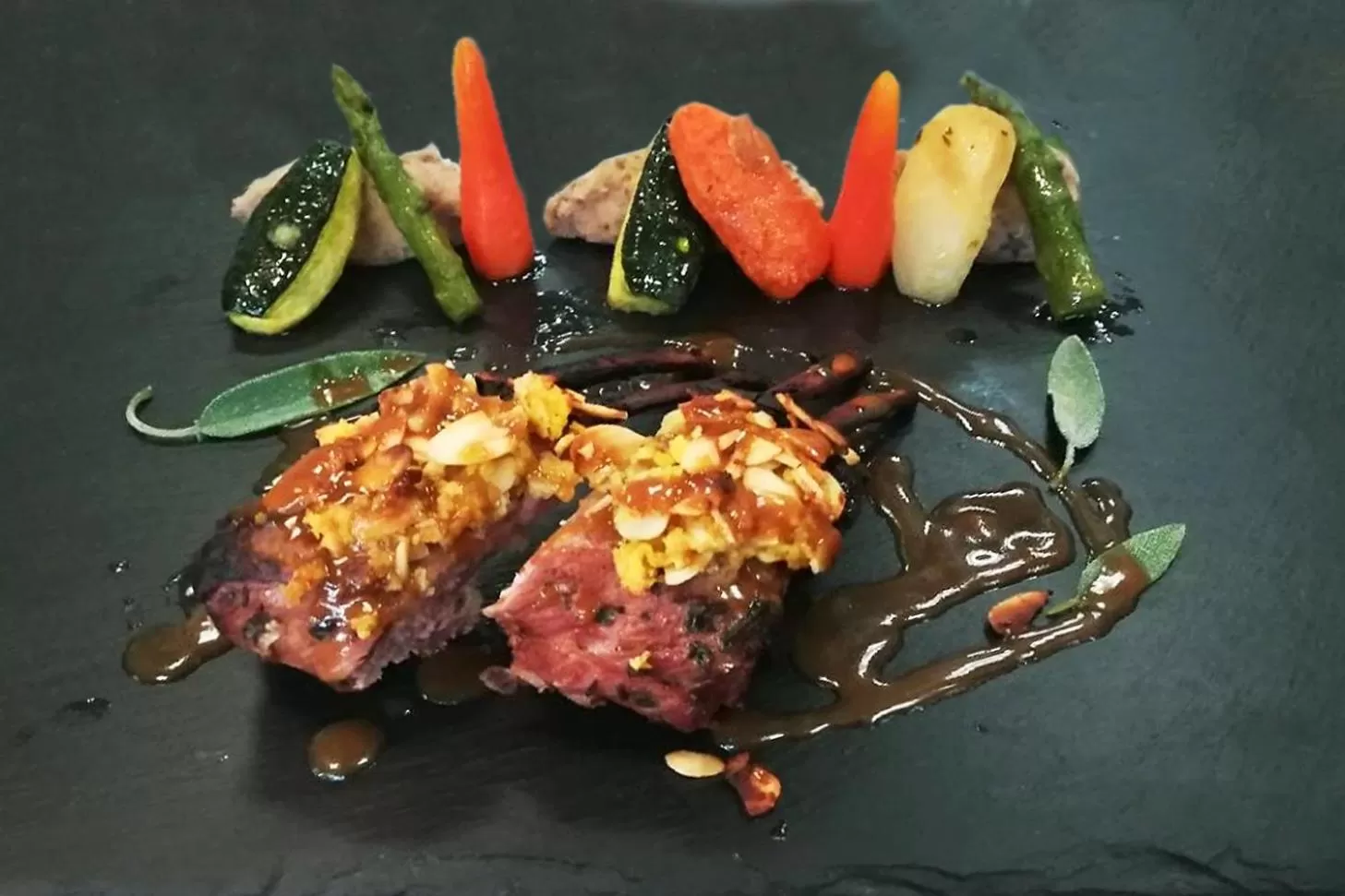 Restaurant/places to eat in Consolata Hotel